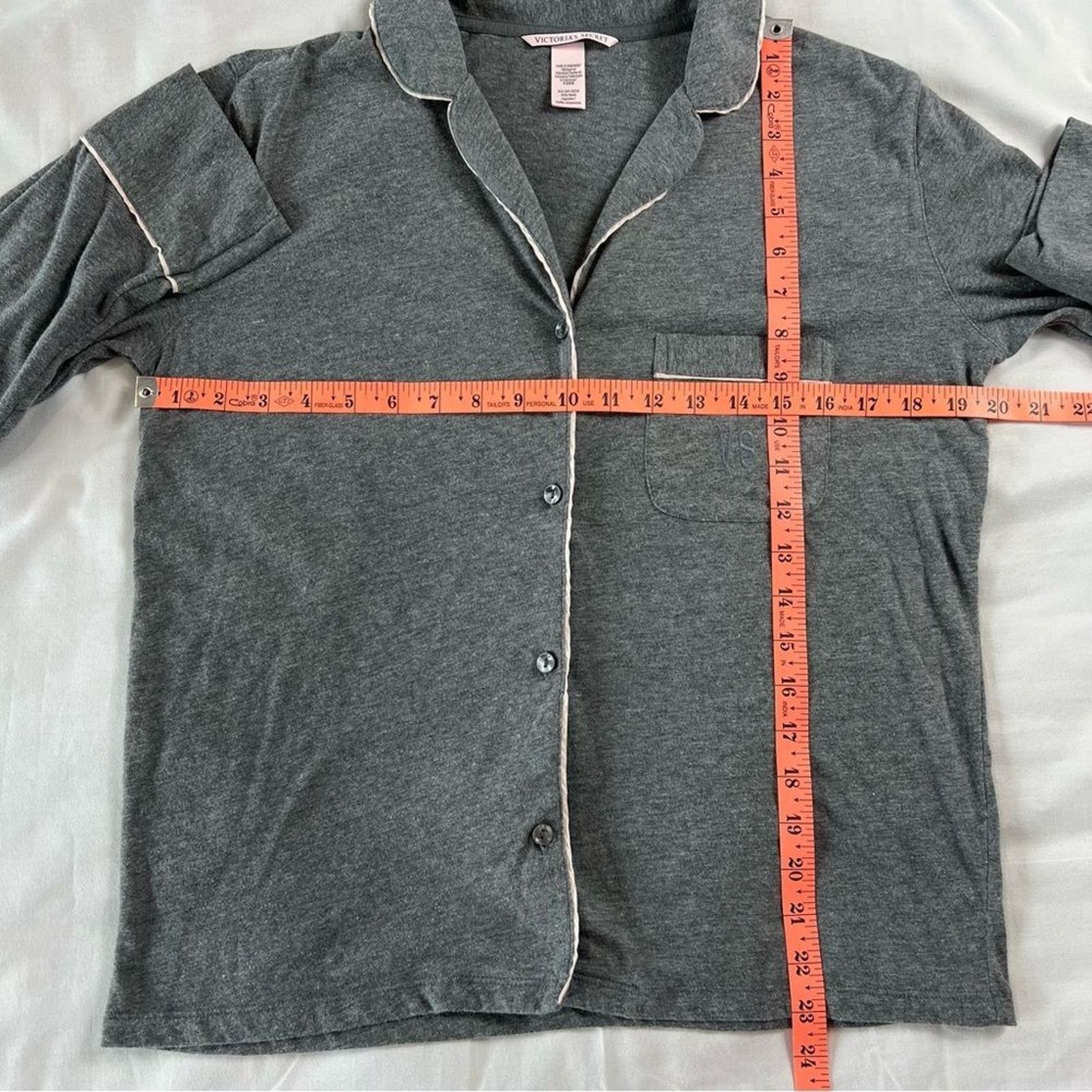 Victoria's Secret Victoria's Secret XS Button Up Pajama Top Grey Long Sleeve Size XS / US 0-2 / IT 36-38 - 5 Thumbnail