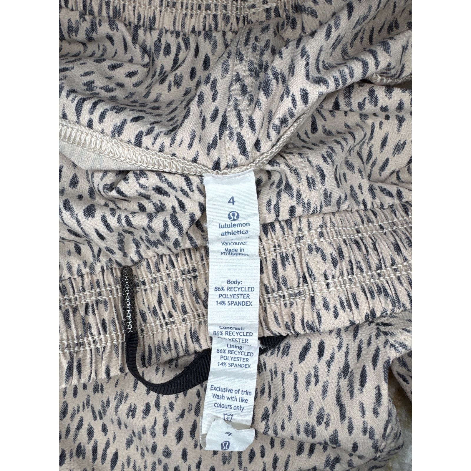 Lululemon Lululemon Step Lively Crop Jogger Pant Dottie Dash Grain Size 27" / US 4 / IT 40 - 2 Thumbnail