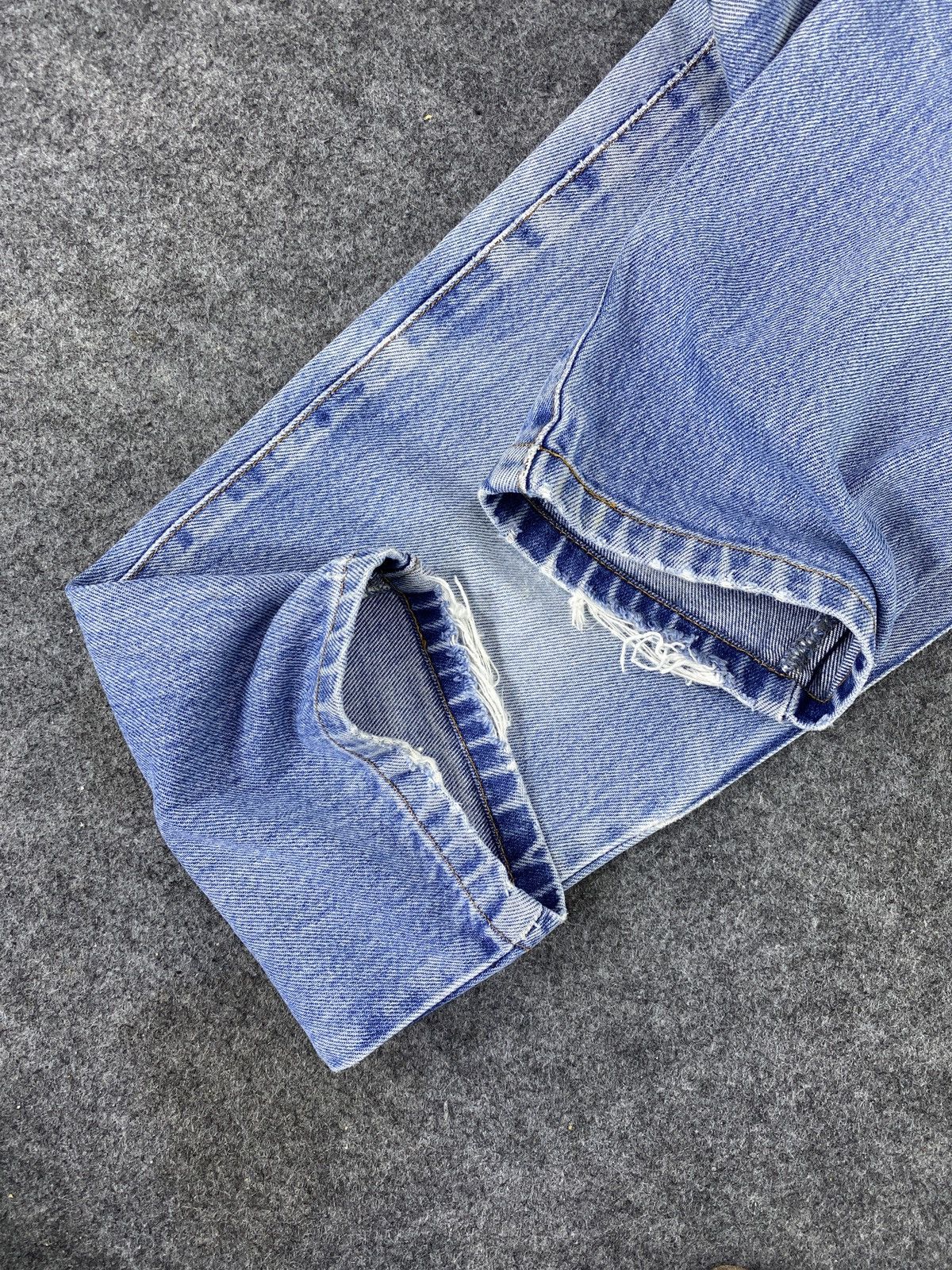 Trussardi × Vintage Vintage Baggy Trussardi Distressed Blue Wash Jeans - J1124 Size 26" / US 2 / IT 38 - 17 Thumbnail