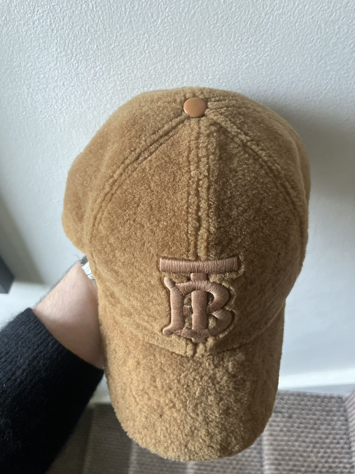 Burberry Burberry Monogram brown Shearling baseball cap Size ONE SIZE - 3 Thumbnail