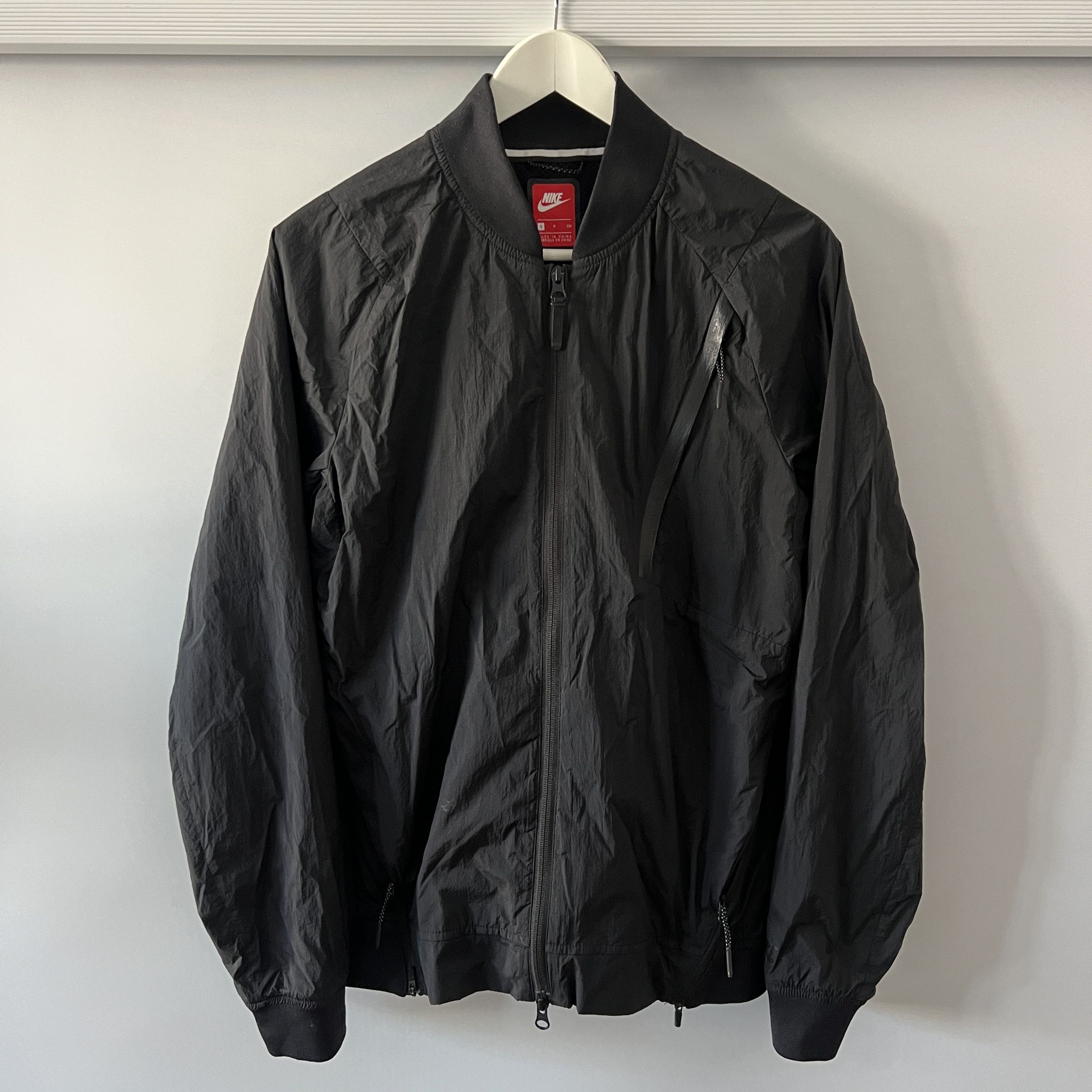 Nike Nike Tech Hypersmesh Varsity Athletic Black Light Jacket S Size US S / EU 44-46 / 1 - 1 Thumbnail
