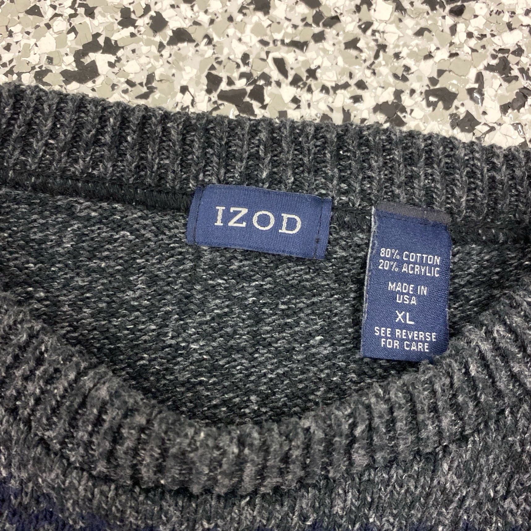 Izod VINTAGE IZOD Sweater Men’s XL Gray Knit Crewneck Pullover Snowflake USA Made Mens XL Gray Knit Crewneck Pullover IZOD Sweater USA 80s-90s Size US XL / EU 56 / 4 - 3 Thumbnail