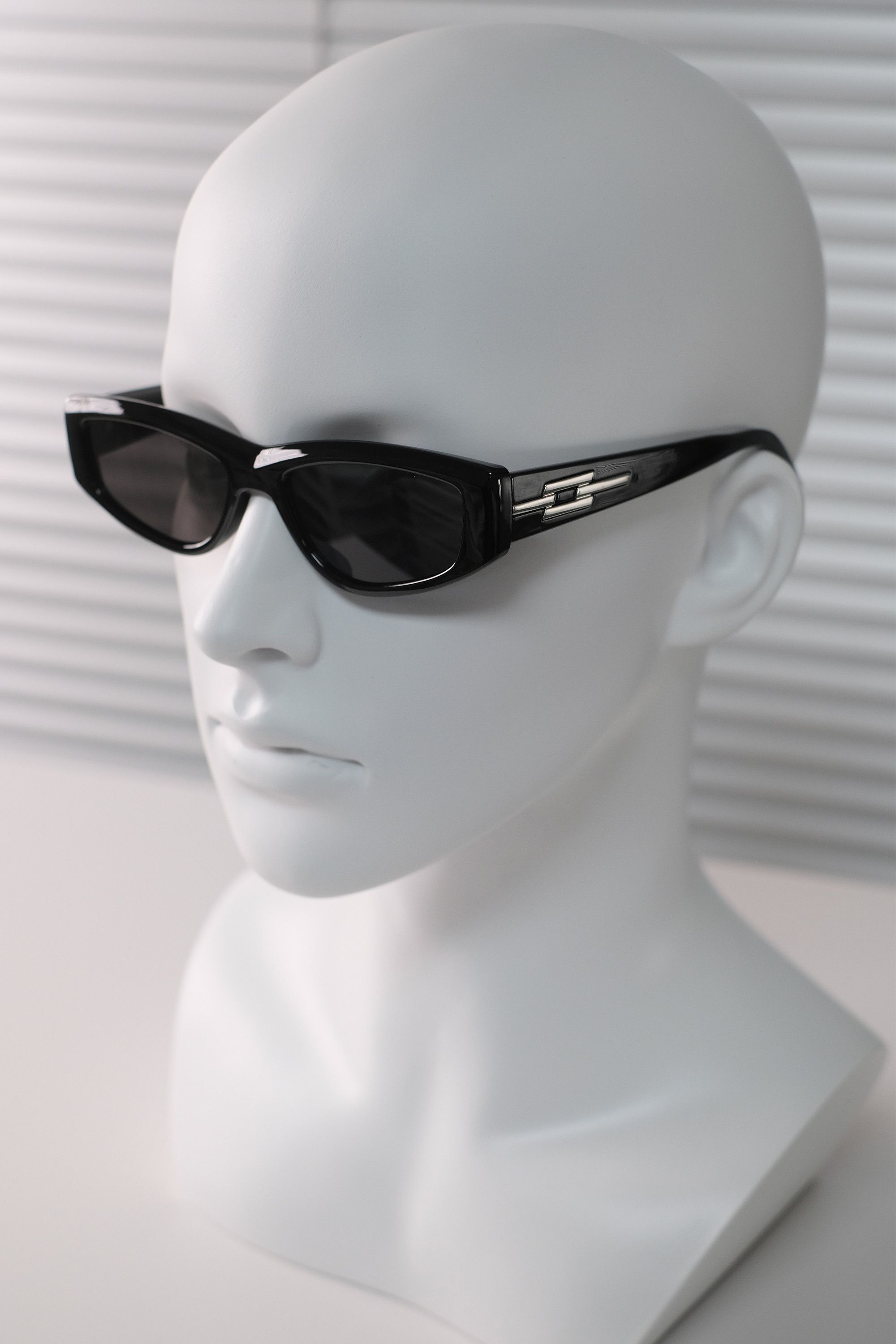Japanese Brand Vintage Y2k Avant Garde Cat Eye Green Sunglasses Unisex OS Size ONE SIZE - 5 Thumbnail