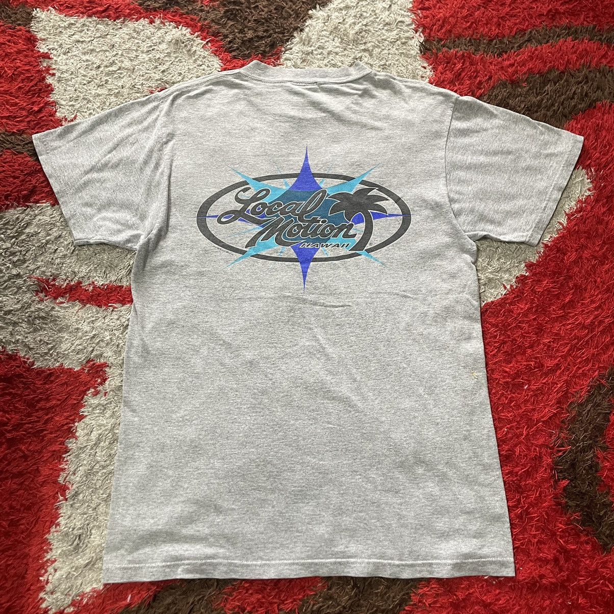 Vintage 🔥Vintage 90s Local Motion Big Logo Surfing Tee Size US M / EU 48-50 / 2 - 1 Thumbnail