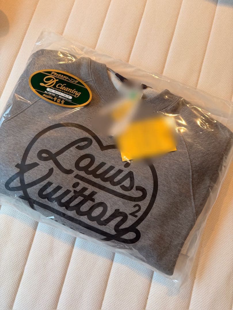 Louis Vuitton Louis Vuitton Gray Sweatshirt Size US S / EU 44-46 / 1 - 5 Thumbnail