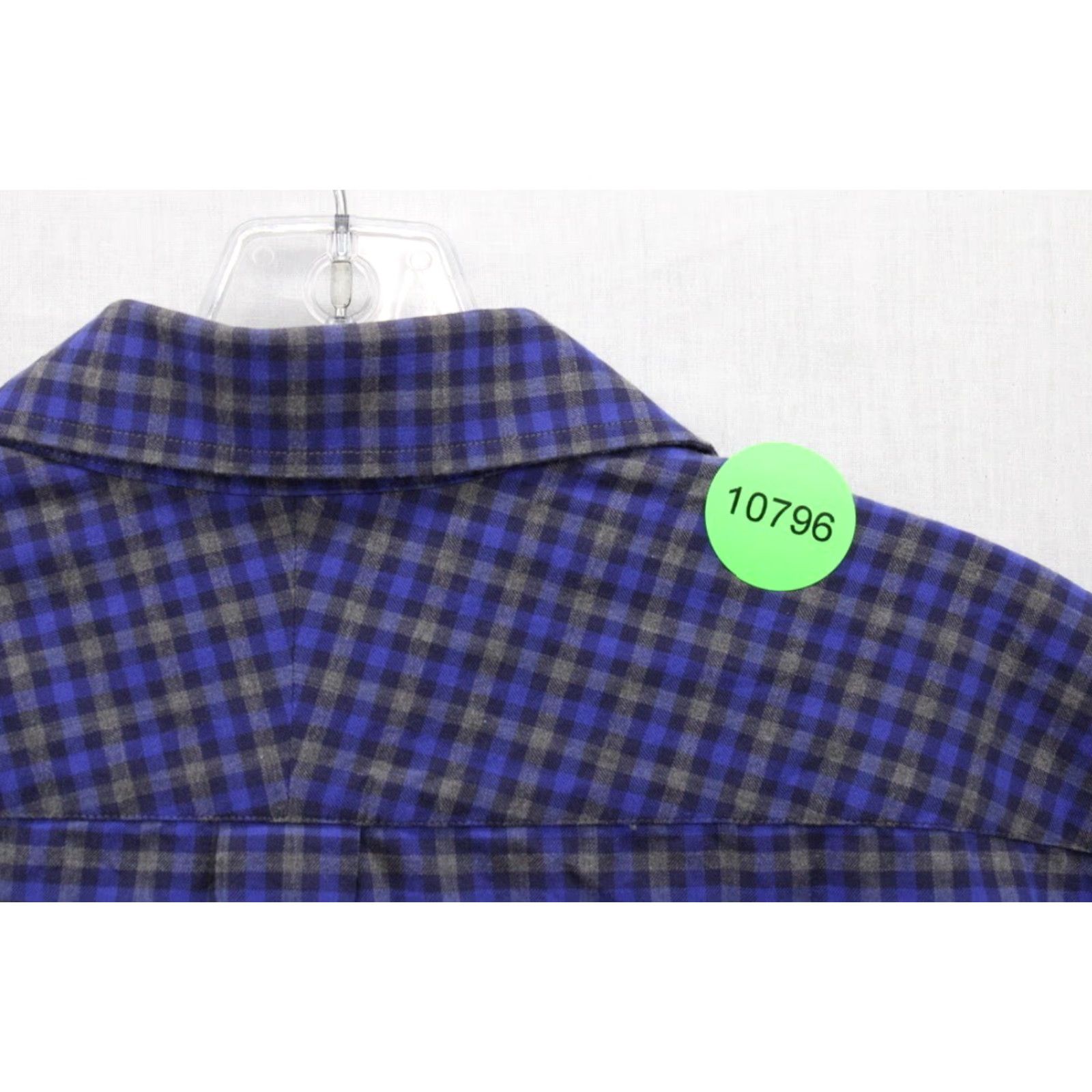 Charles Tyrwhitt Charles Tyrwhitt Weekend Shirt Men's XL Blue Plaid Long Sleeve Button-Up Vintage? Size US XL / EU 56 / 4 - 7 Thumbnail
