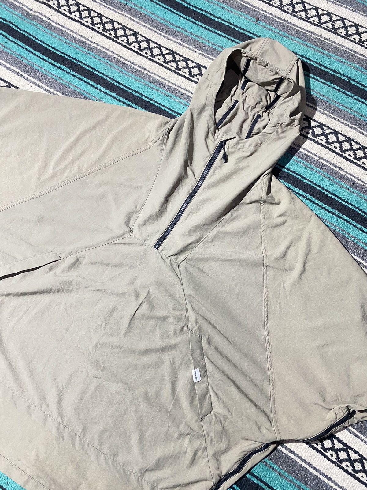 Japanese Brand 2000s Tanacana - Poncho Nylon Jacket Size US M / EU 48-50 / 2 - 4 Thumbnail