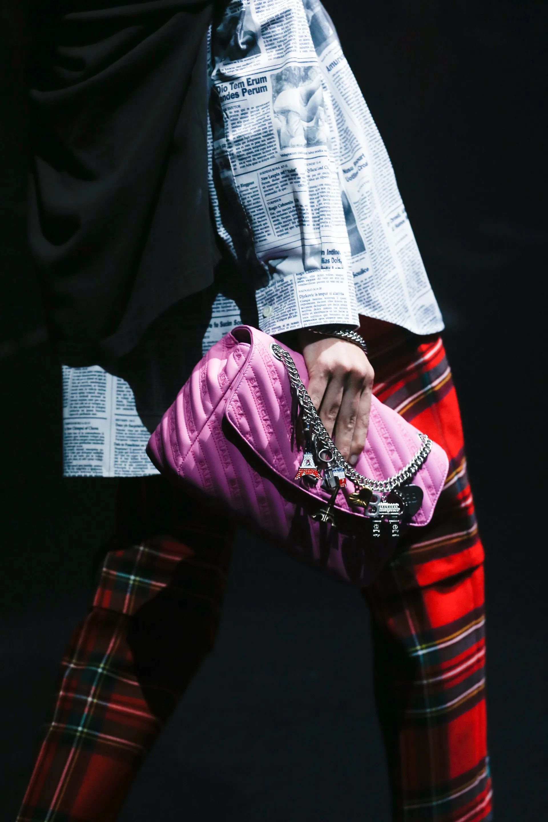 Balenciaga Balenciaga - DG - S/S 18 - Convertible Tartan Pants Size 26" / US 2 / IT 38 - 2 Thumbnail