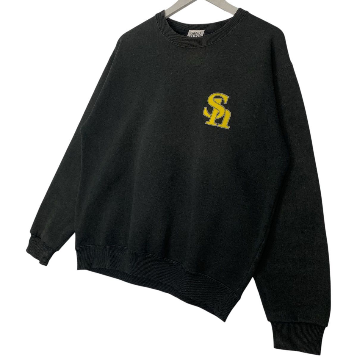 Vintage Vintage Fukuoku SoftBank Hawks Sweatshirt Crewneck Black Size US M / EU 48-50 / 2 - 2 Thumbnail