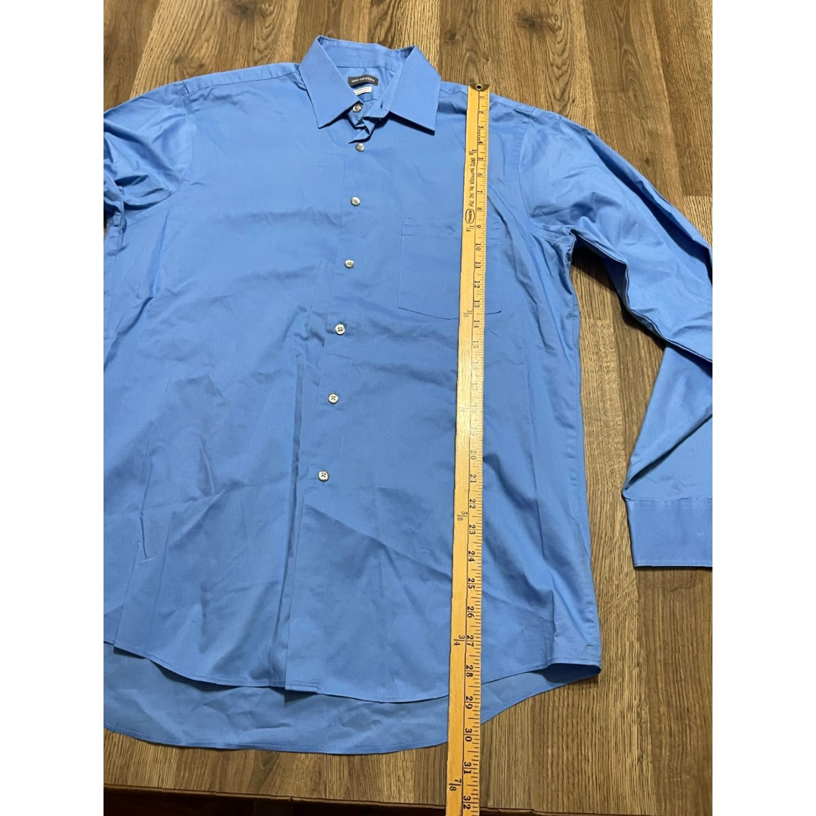 Van Heusen Van Heusen Shirt Men 15-15.5 34/35 Button-Up Long Sleeve Blue Vintage No (adjusted) Size US M / EU 48-50 / 2 - 6 Thumbnail
