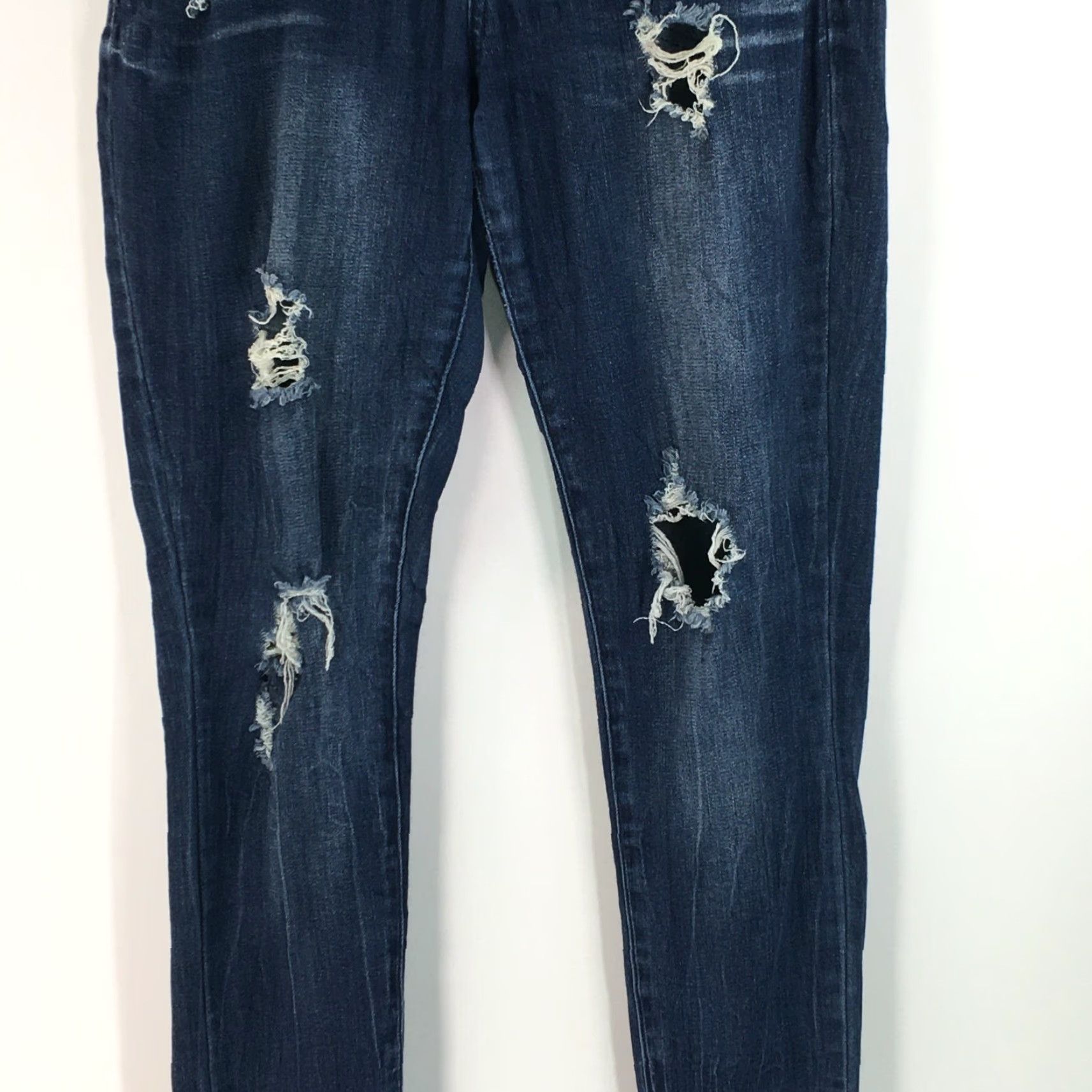 Vintage Refuge Jeans Women Distressed Regular Fit Flat Front Straight Leg Blue Size 8 32" Waist 30" Inseam Size 30" / US 8 / IT 44 - 4 Thumbnail