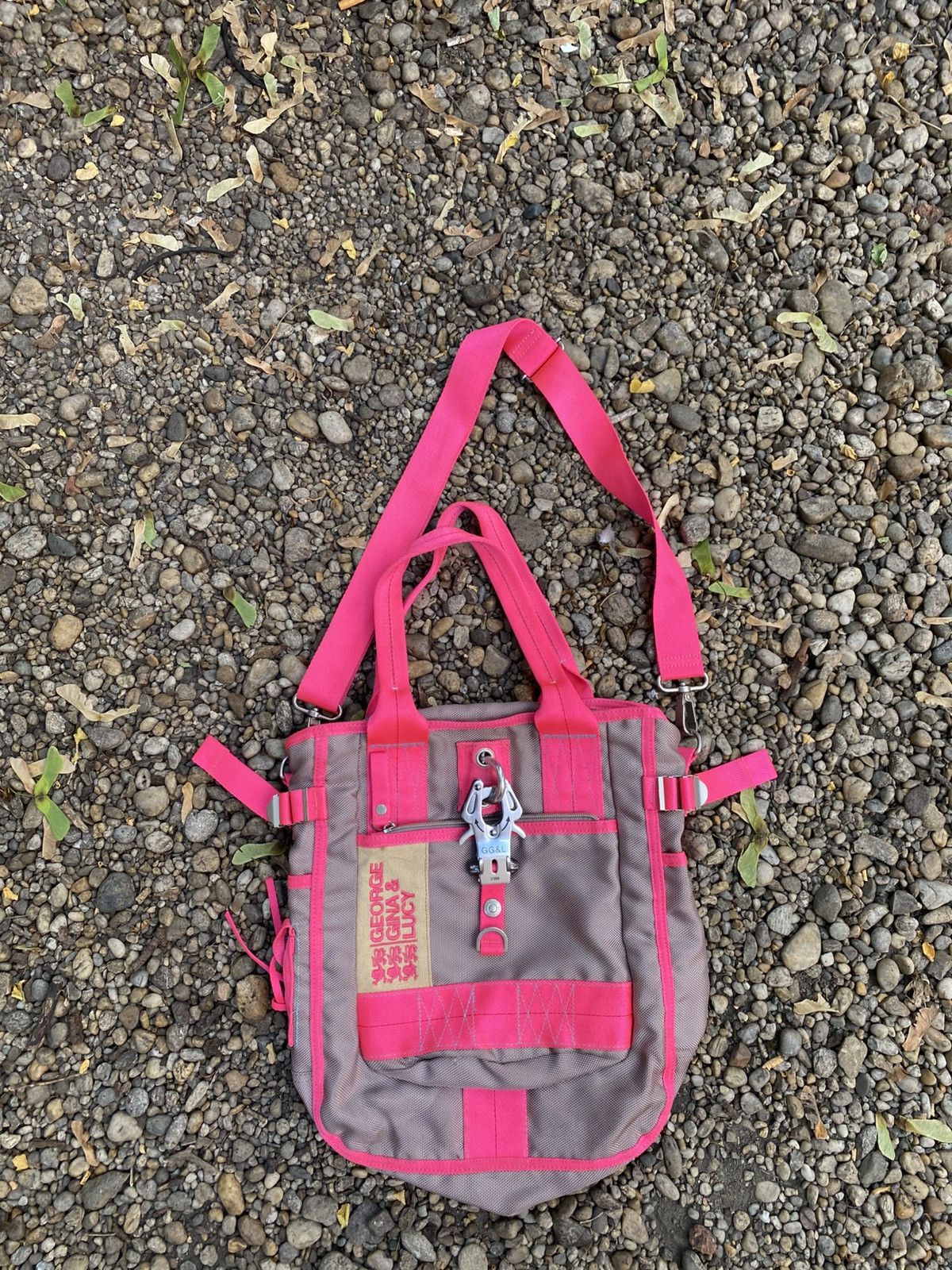 George Gina Lucy GGl Crossbody Multipocket Bag