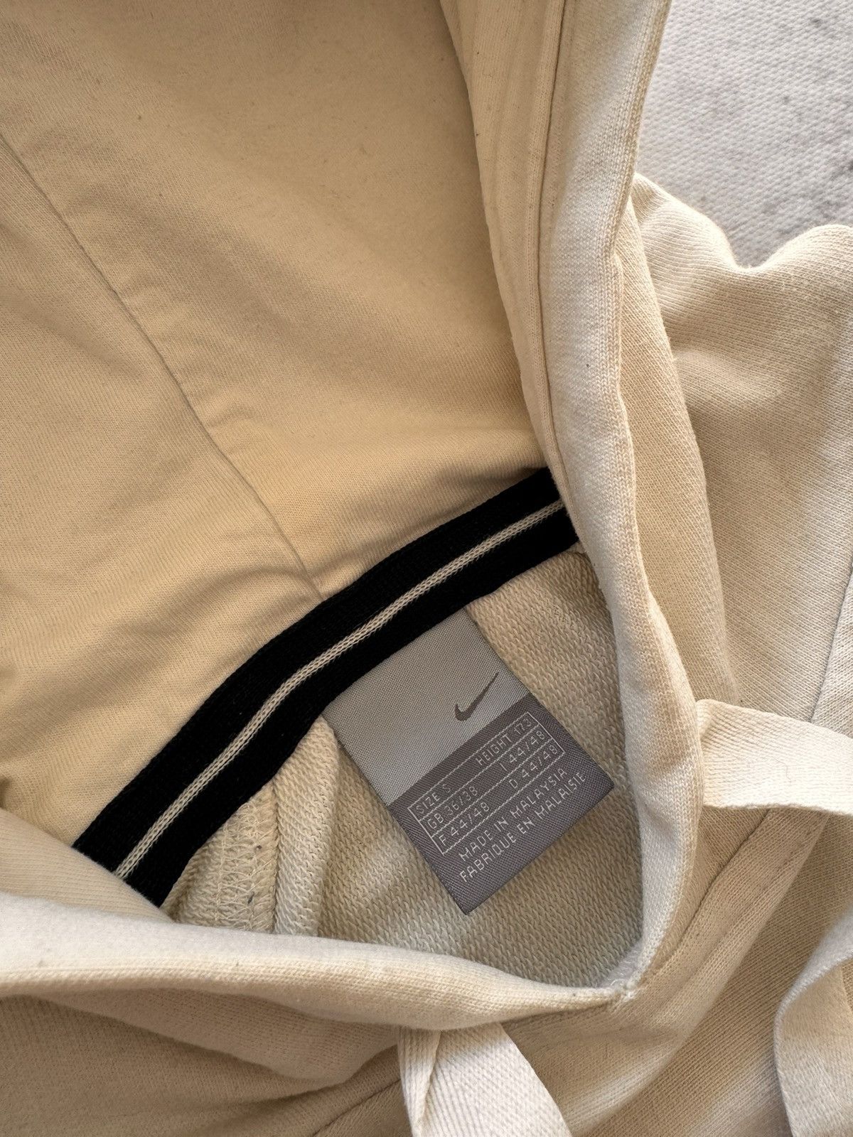 Nike × Vintage NIKE VINTAGE CENTER LOGO OVERSIZE BOXY HOODIE Size US S / EU 44-46 / 1 - 6 Thumbnail
