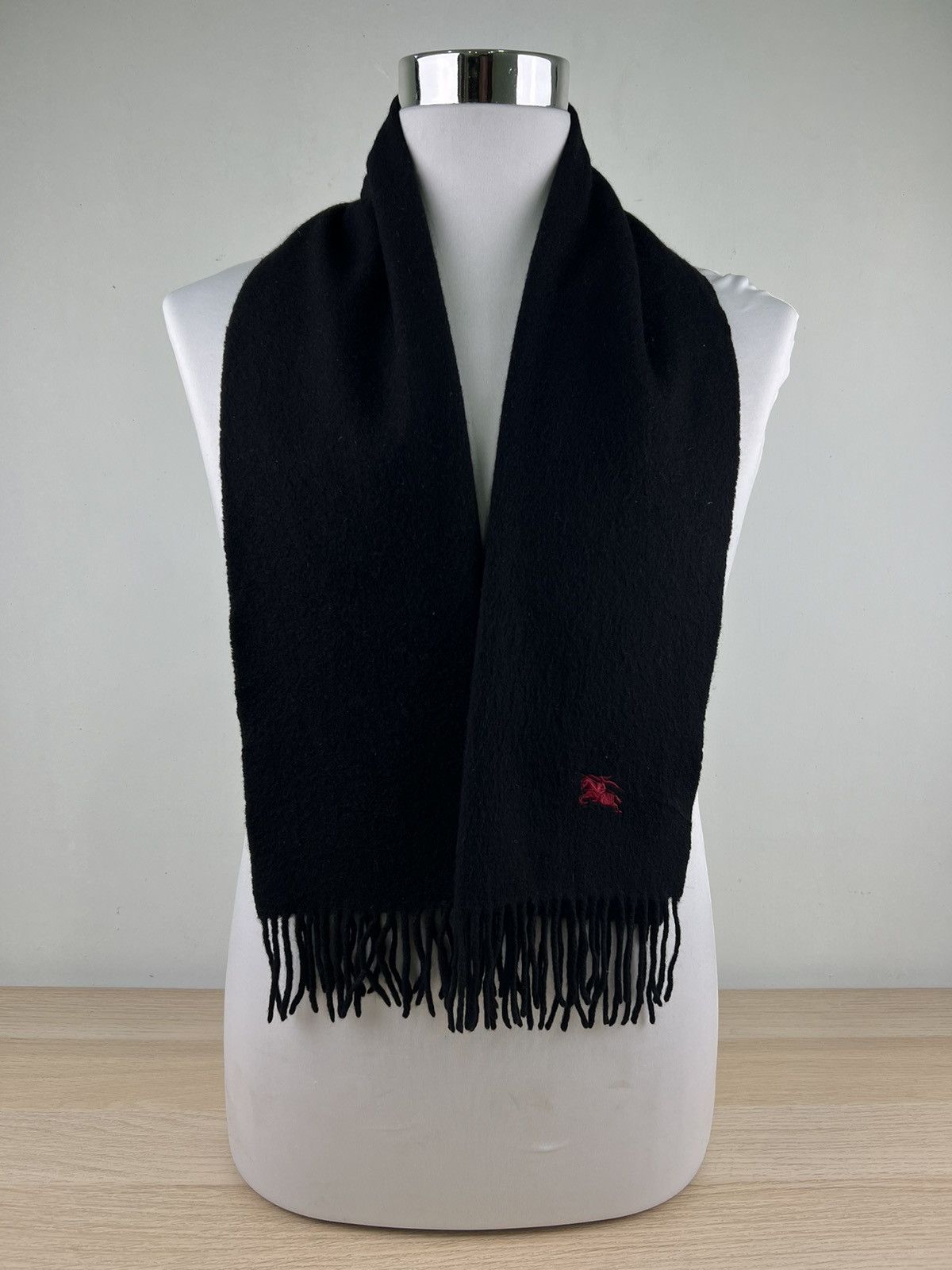 Burberry Burberry Scarf / Muffler / Neckwear M066 Size ONE SIZE - 1 Thumbnail