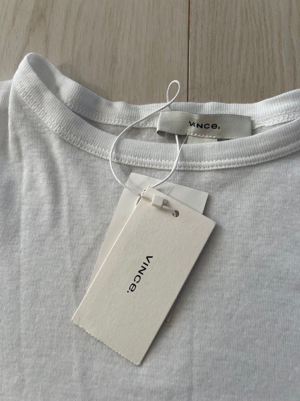Vince Vince. Pima Cotton 3/4 Sleeve Top White ( L ) Size L / US 10 / IT 46 - 2 Thumbnail