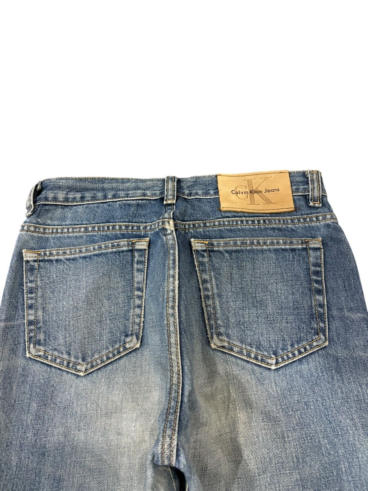 Calvin Klein Vintage Calvin Klein Distressed Flare Jeans Size 27" / US 4 / IT 40 - 8 Thumbnail