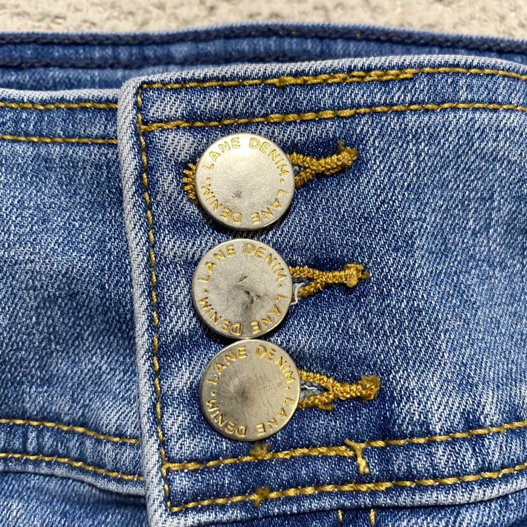 Vintage Lane Bryant Jeans 18W Plus Capri Blue Denim High Rise Distressed Size 40" / US 18 - 4 Thumbnail