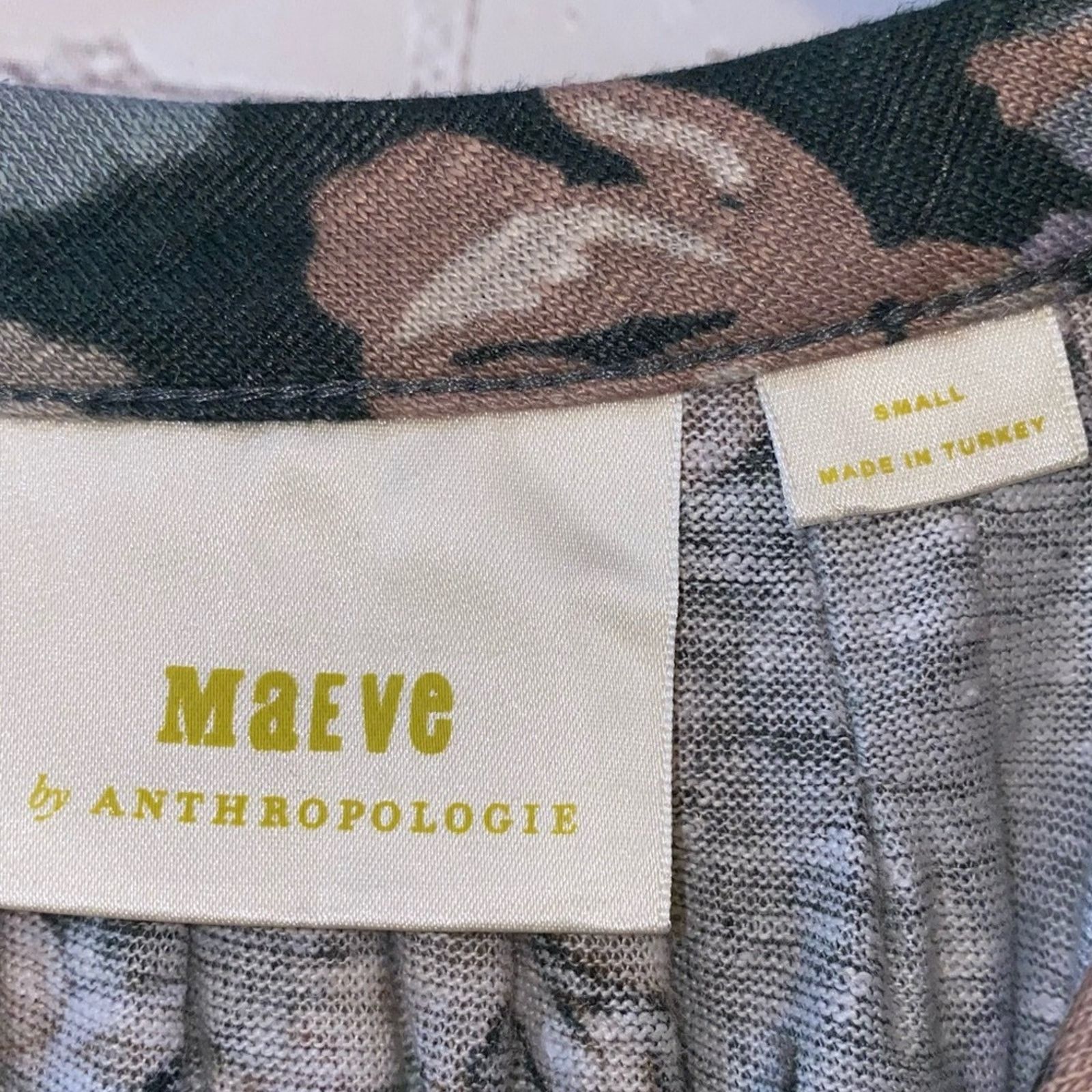 Anthropologie Maeve Floral Balloon Sleeve Short Sleeve Blouse Size S / US 4 / IT 40 - 4 Thumbnail