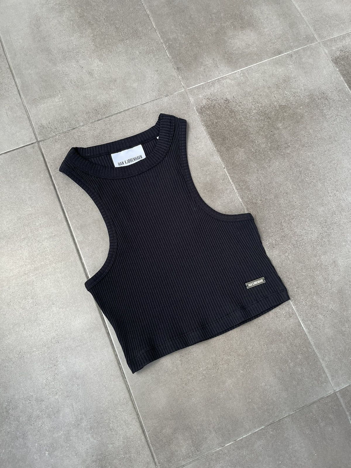 Han Kjobenhavn !DS! SS23 Han Kjobenhavn Light Ribbed Cropped Racer Top Size L / US 10 / IT 46 - 11 Thumbnail