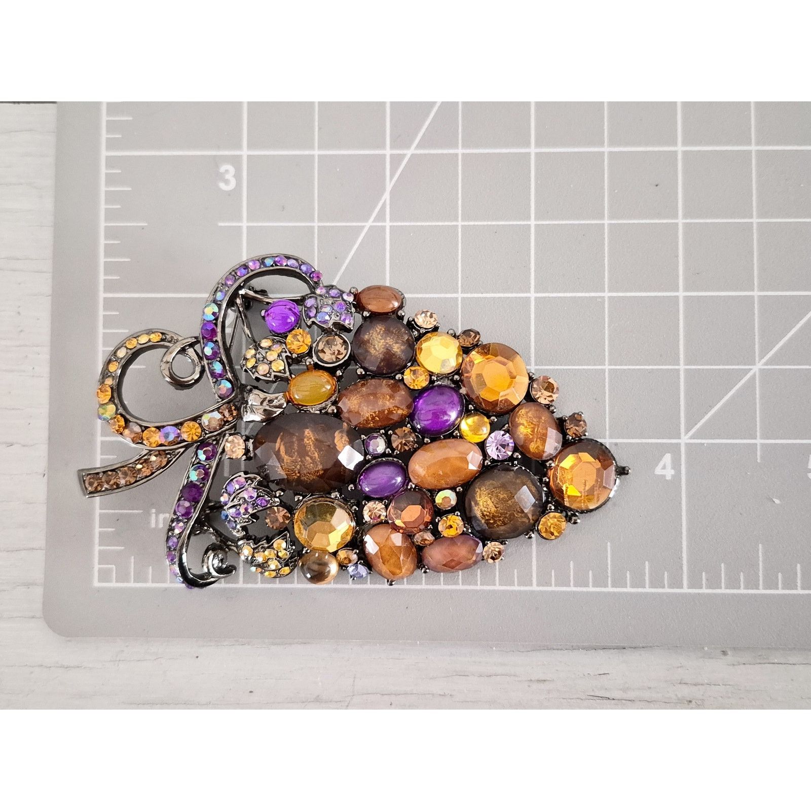 Other Large Grape Multi-color Rhinestone Brooch Size ONE SIZE - 5 Thumbnail
