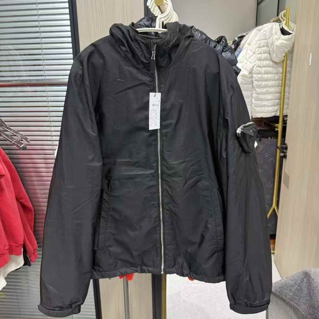Prada Prada Nylon Pocket Triangle Logo Jacket Size US M / EU 48-50 / 2 - 1 Thumbnail
