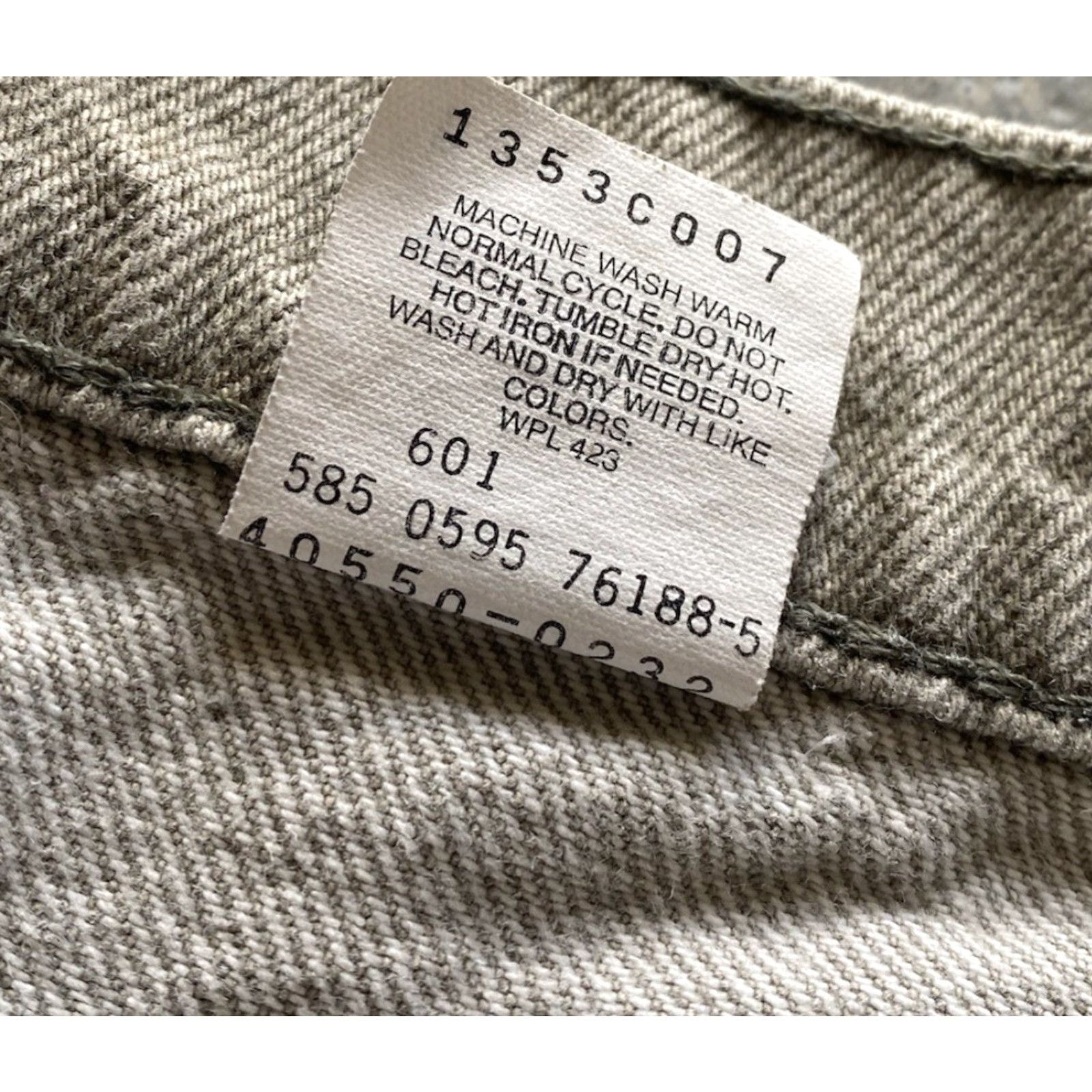 Levi's VINTAGE Levi’s 550 Jeans 34x32 IN USA Orange Tab See Measurements Flaws Wear Men Jeans Pants Mens Size US 34 / EU 50 - 7 Thumbnail