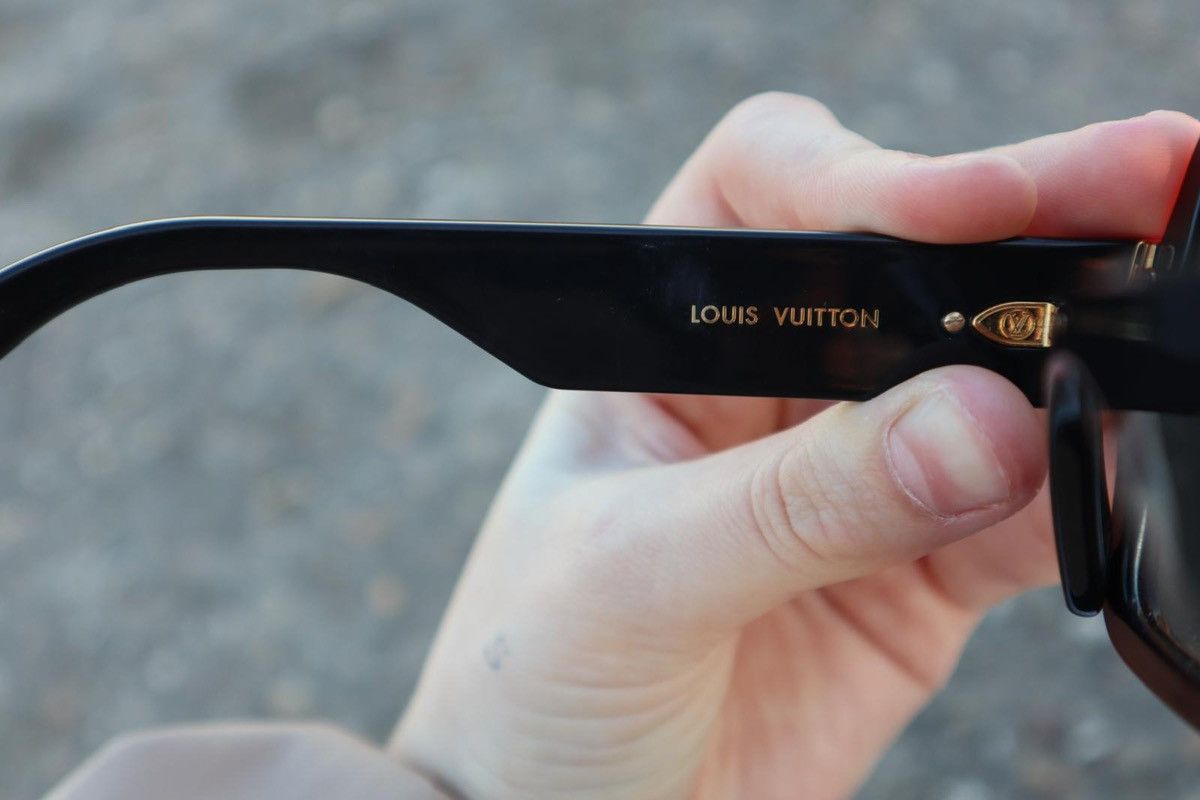 Louis Vuitton Louis Vuitton My Flower Sunglass Size ONE SIZE - 6 Thumbnail