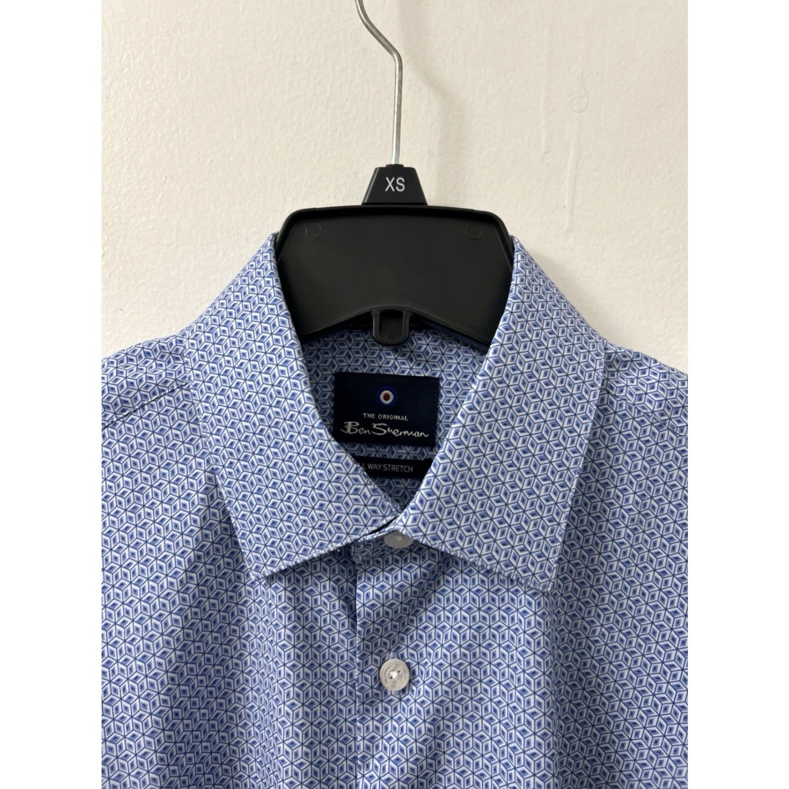 Ben Sherman Ben Sherman Shirt Mens M Blue Geometric Slim Fit Button Down L/S Size US M / EU 48-50 / 2 - 5 Thumbnail