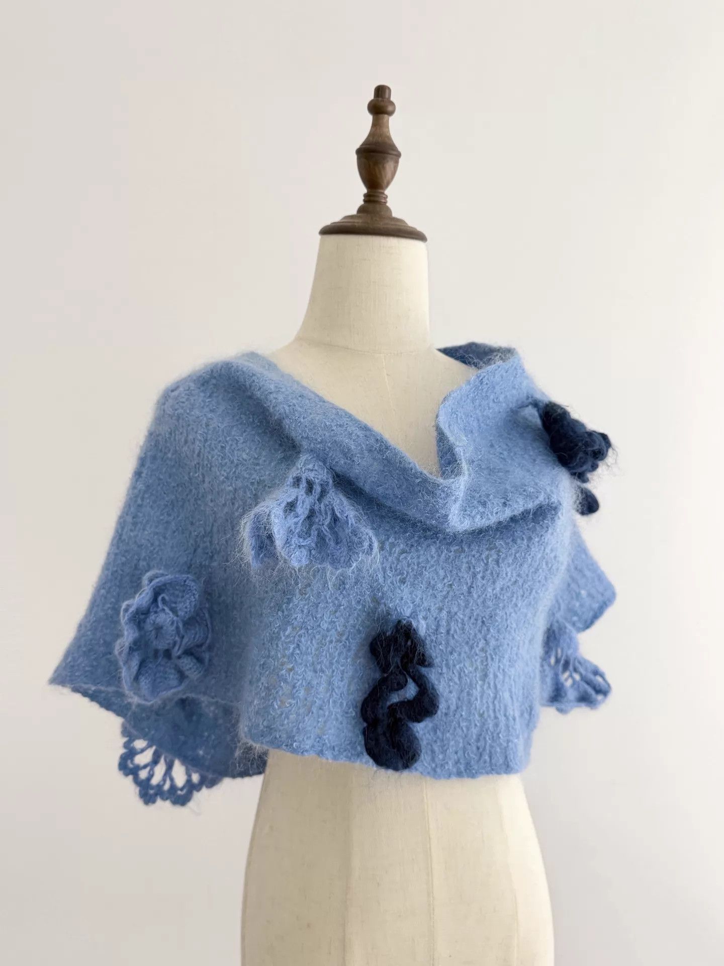 Comme des Garcons CDG Sky Blue Light Knit Draped Flower Wool Shawl Size ONE SIZE - 1 Thumbnail