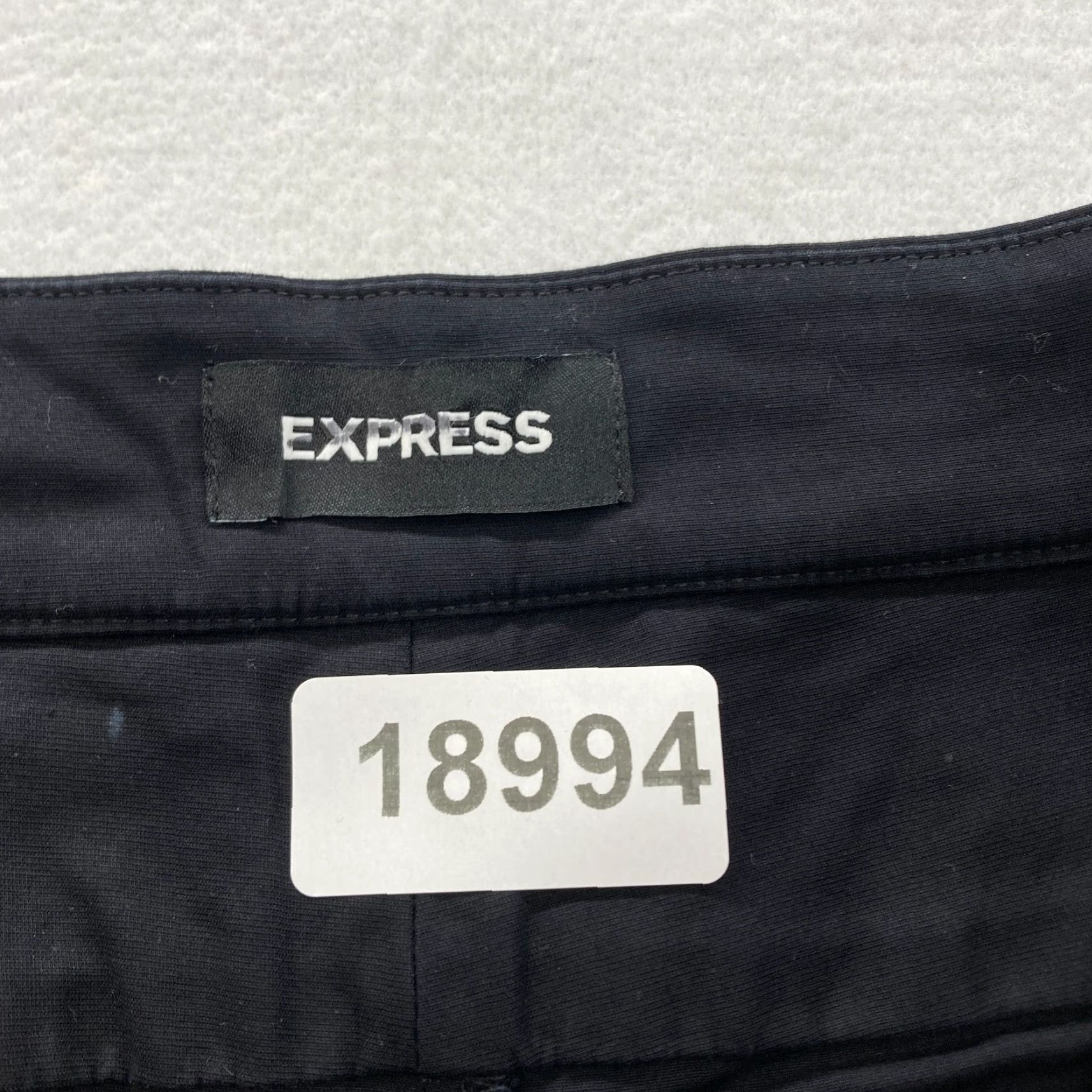 Express Express Pants Mens 32x27 Black Performance Stretch Fabric Slim Leg Mid Rise NWOT Size US 32 / EU 48 - 4 Thumbnail