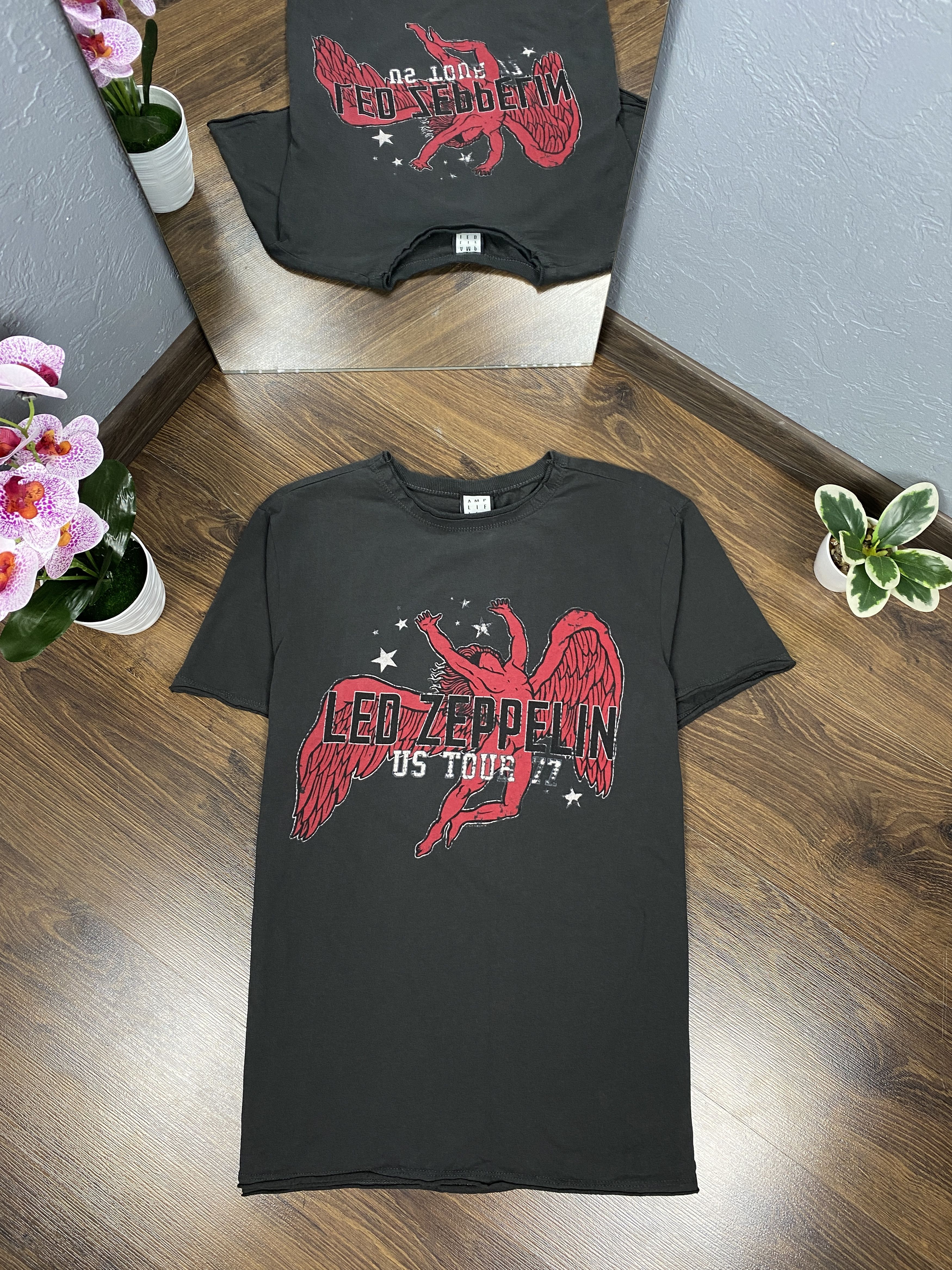 Band Tees Led Zeppelin vintage rock band t-shirt y2k Size US M / EU 48-50 / 2 - 1 Thumbnail