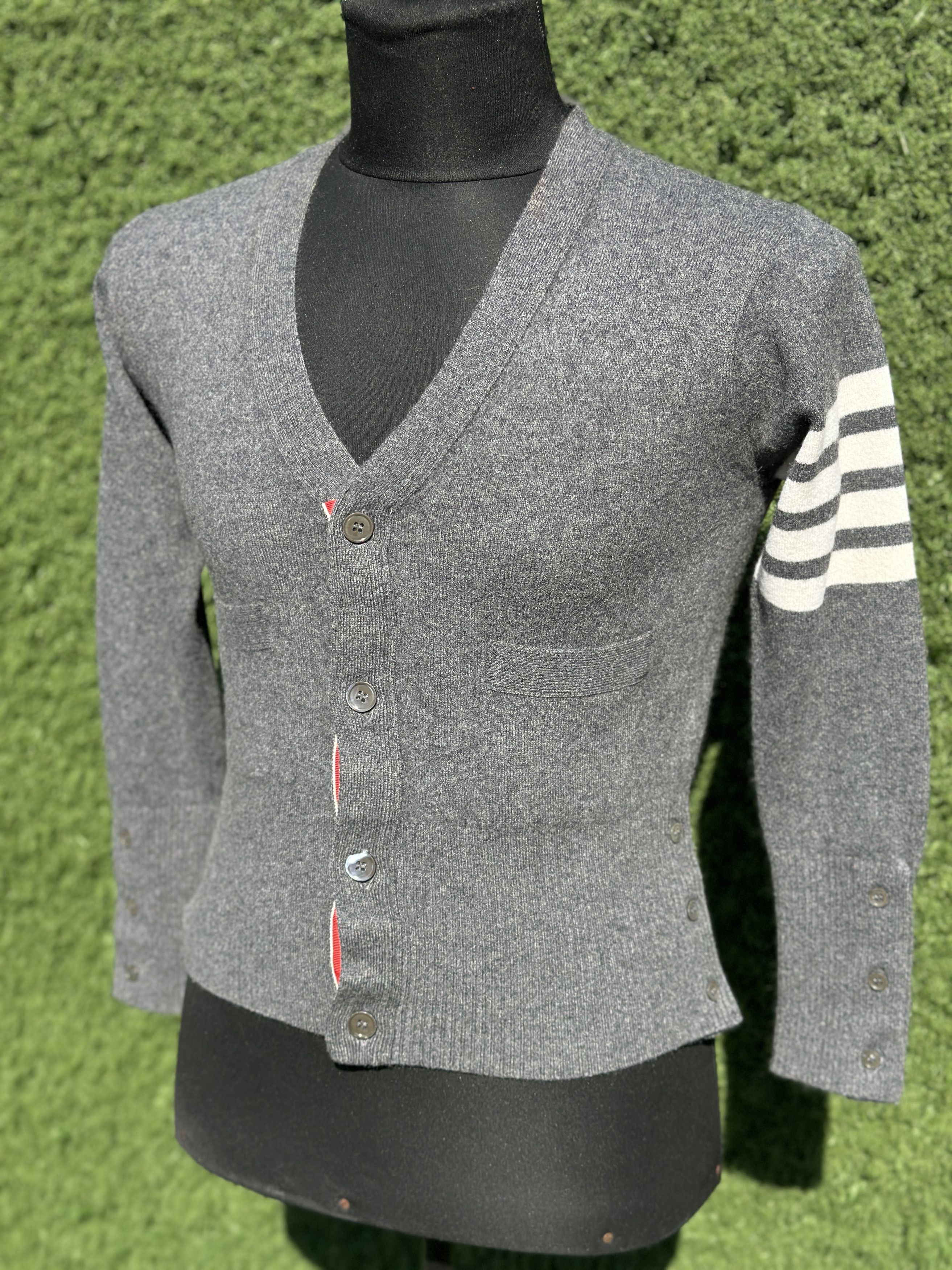 Thom Browne Thom Browne Cashmere 4-Bar Stripe Cardigan Size 2 Scotland Size US M / EU 48-50 / 2 - 18 Thumbnail