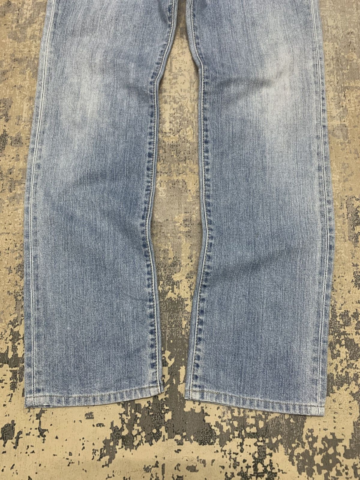 Vintage Vintage Light Wash Wrangler Jeans W31x31.5 Size US 31 - 4 Thumbnail