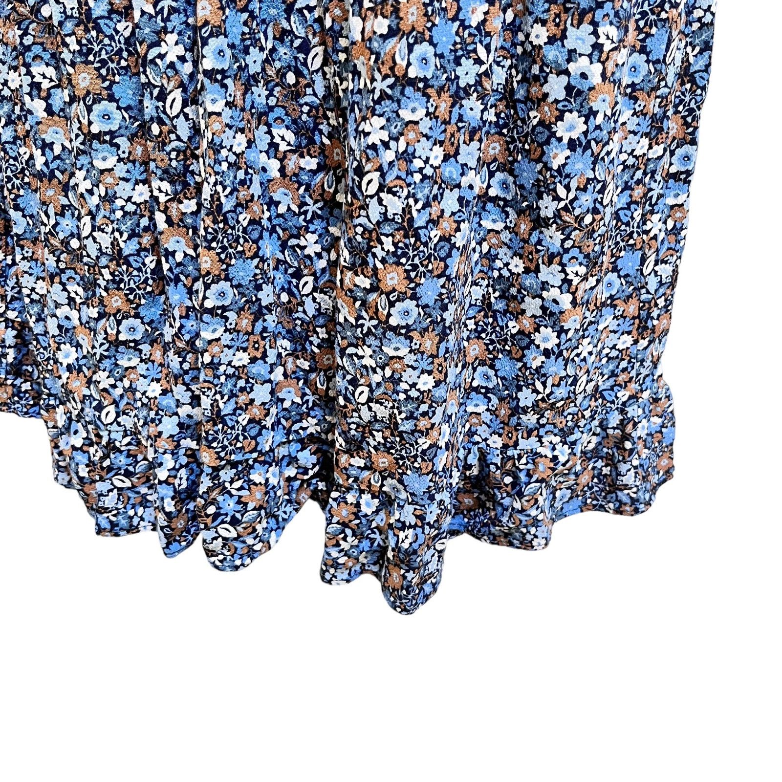 Boden Boden Ditsy Floral Smocked Yoke Blue Mini Dress size 4L Size S / US 4 / IT 40 - 6 Thumbnail