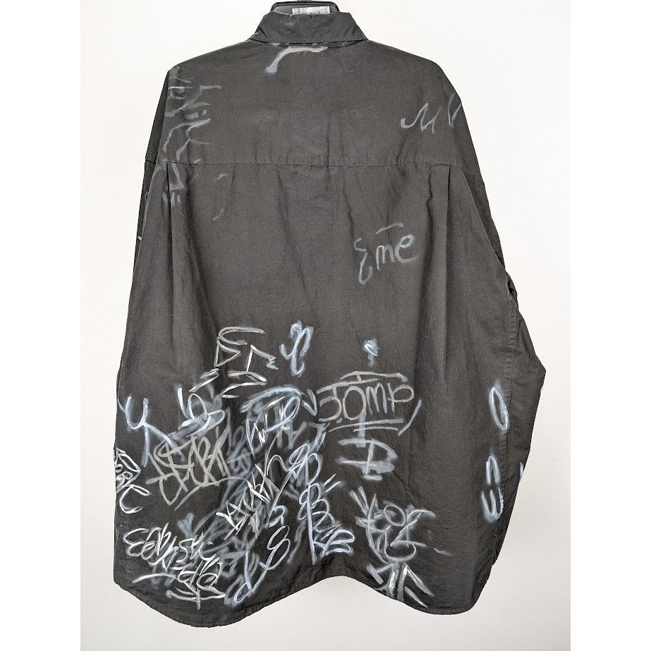 Balenciaga o1rshd1 Cotton Poplin Graffiti Oversized Shirt in Black Size US L / EU 52-54 / 3 - 10 Thumbnail