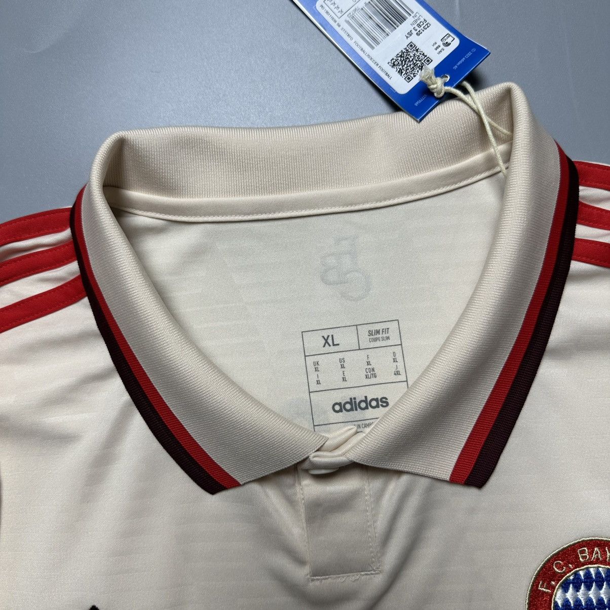 Vintage BAYERN ADIDAS 2024/2025 FOOTBALL THIRD JERSEY #17 OLISE Size US XL / EU 56 / 4 - 6 Thumbnail