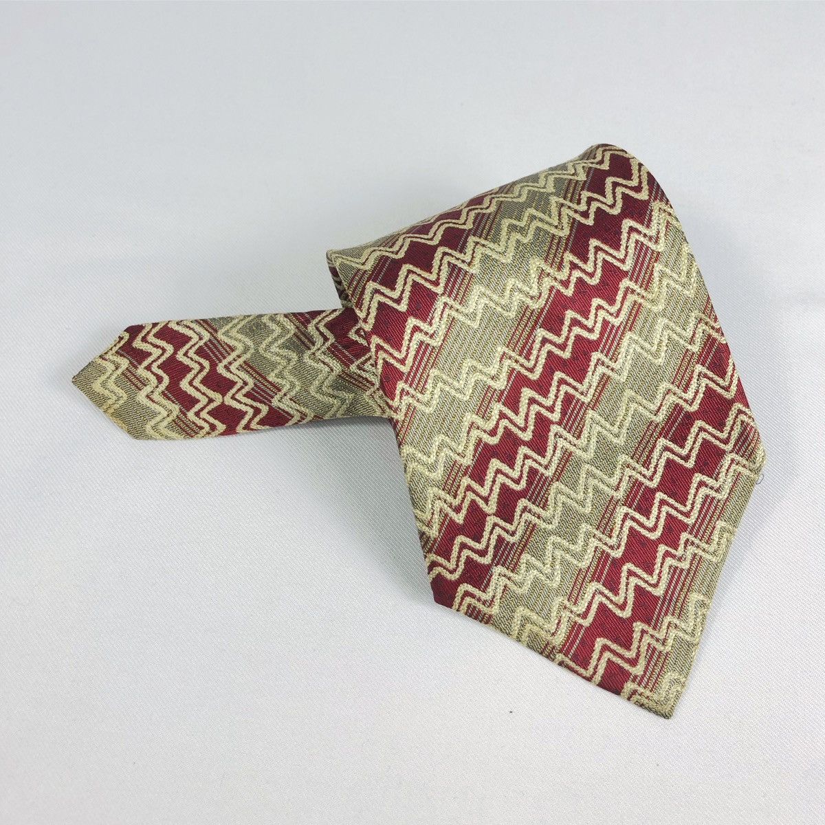 Yves Saint Laurent Rare Vintage Yves Saint Laurent YSL Silk Tie Size ONE SIZE - 8 Thumbnail