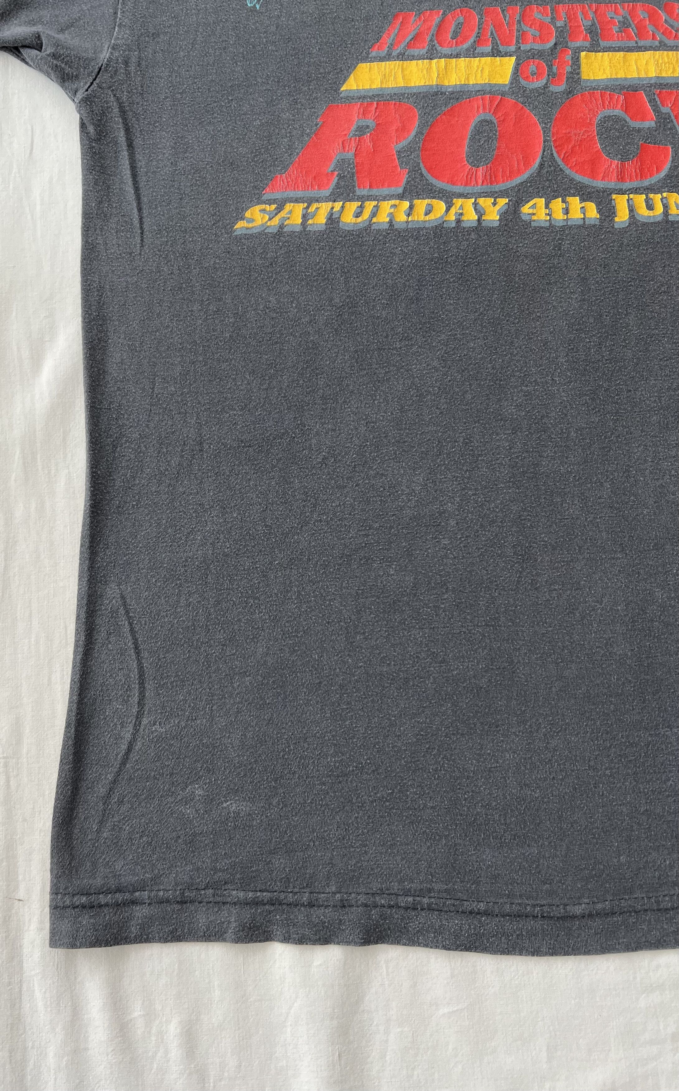 Band Tees Vintage 1994 Monster of Rock Donington Faded Black T-shirt Size US XL / EU 56 / 4 - 14 Thumbnail