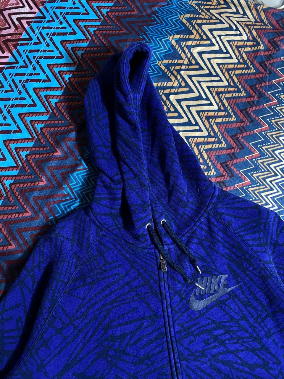 Nike × Vintage Sweatshirt Nike Vintage Big Central Logo 90s Outdoor Style Size US XL / EU 56 / 4 - 6 Thumbnail