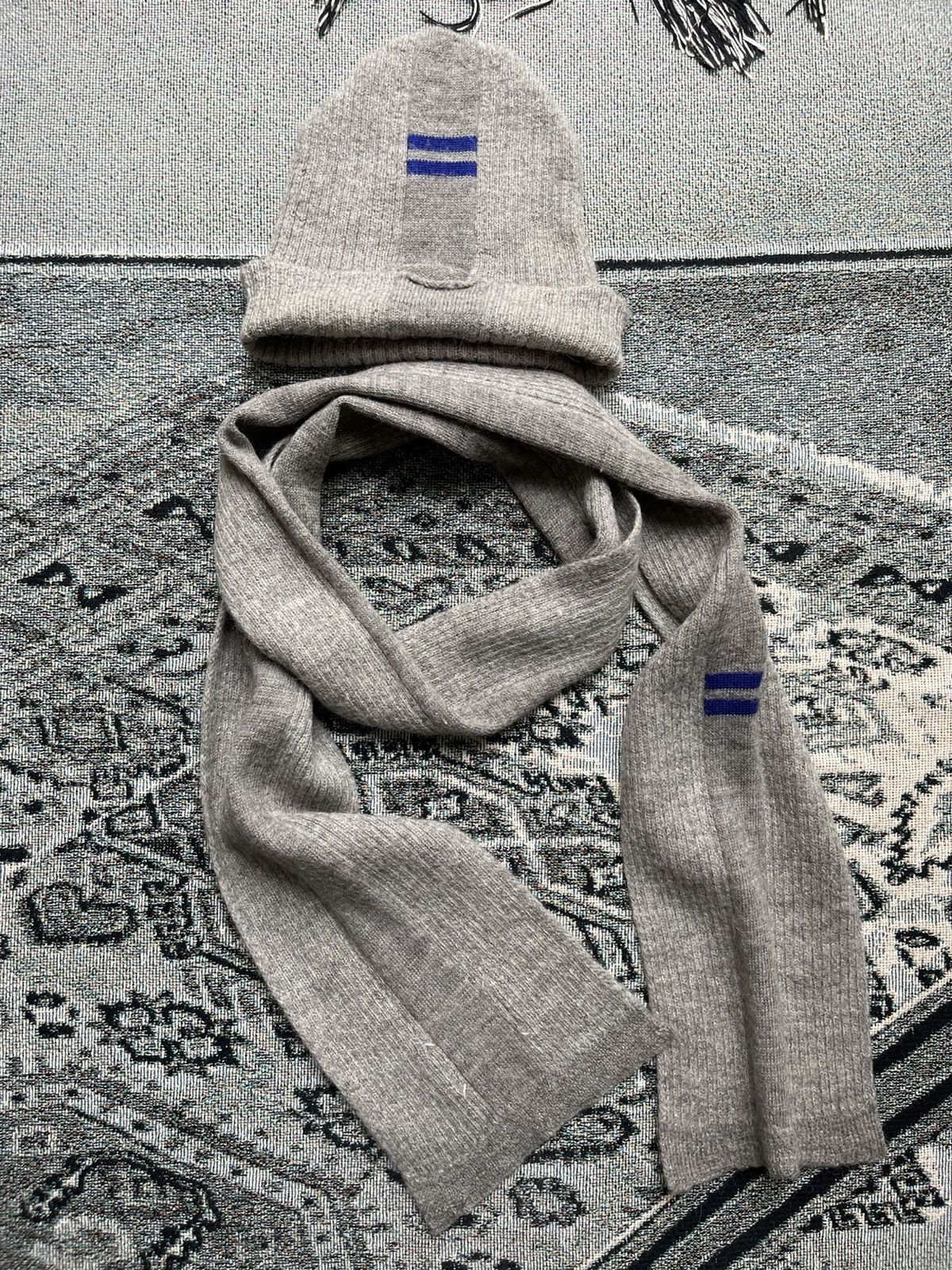 Maison Margiela Maison Margiela Early 00s Reconstructed Wool Scarf & Beanie Size ONE SIZE - 2 Thumbnail