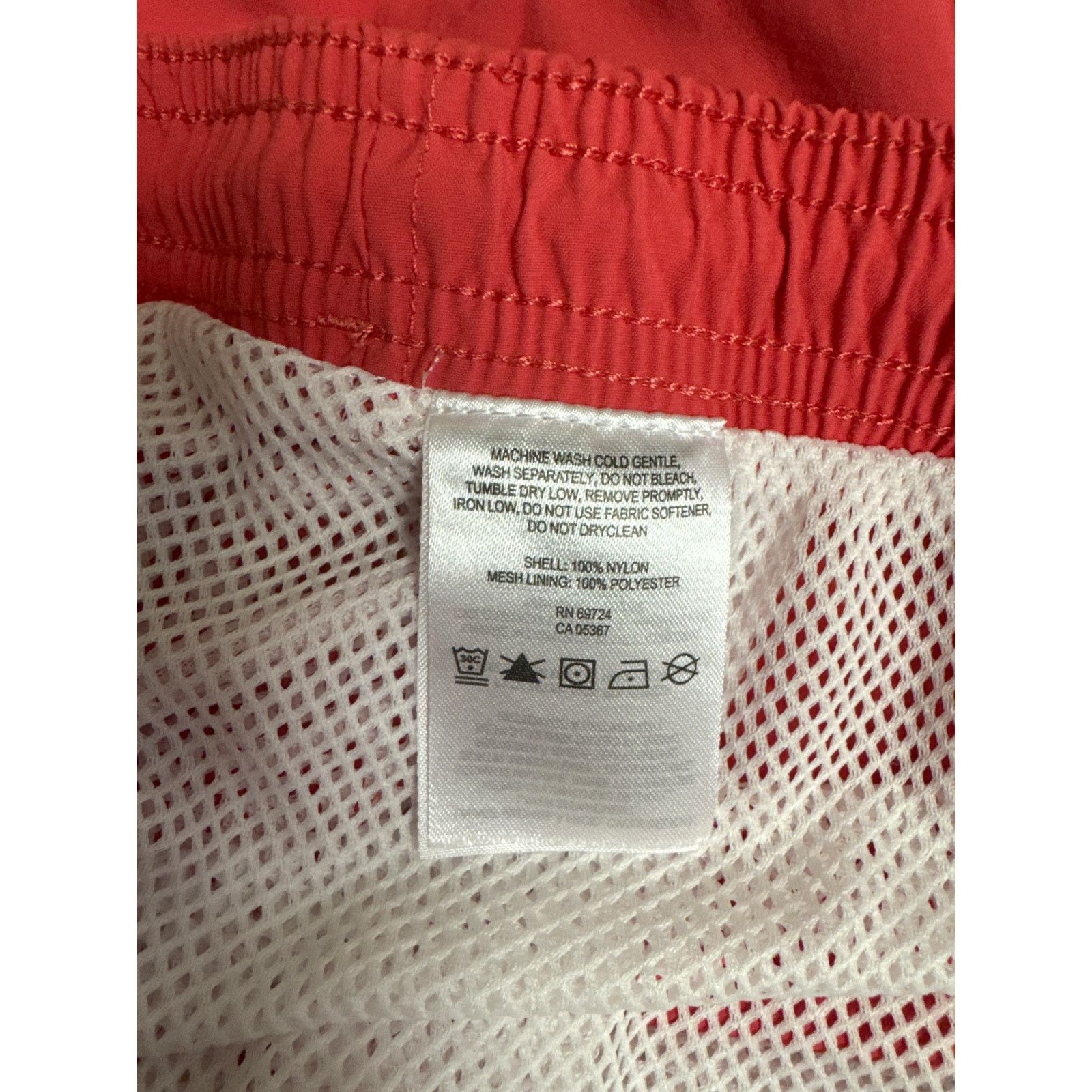 Columbia 2 Columbia Omni Shade XXL 8 Bathing Suits Swim Shorts Size US 38 / EU 54 - 12 Thumbnail