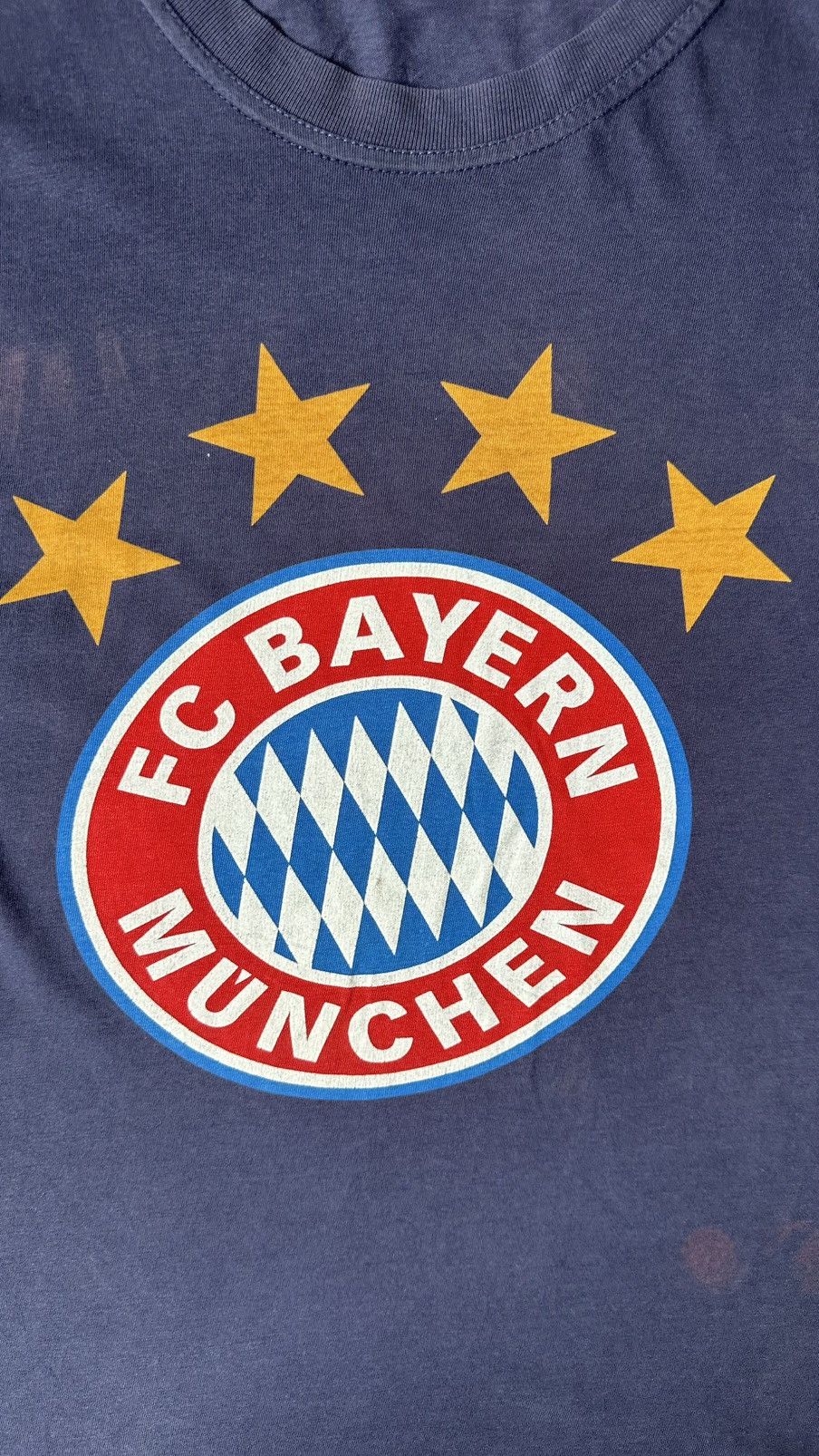 Vintage VINTAGE BAYERN MUNCHEN CHAMPION 2 DECADE TEE Size US L / EU 52-54 / 3 - 2 Thumbnail