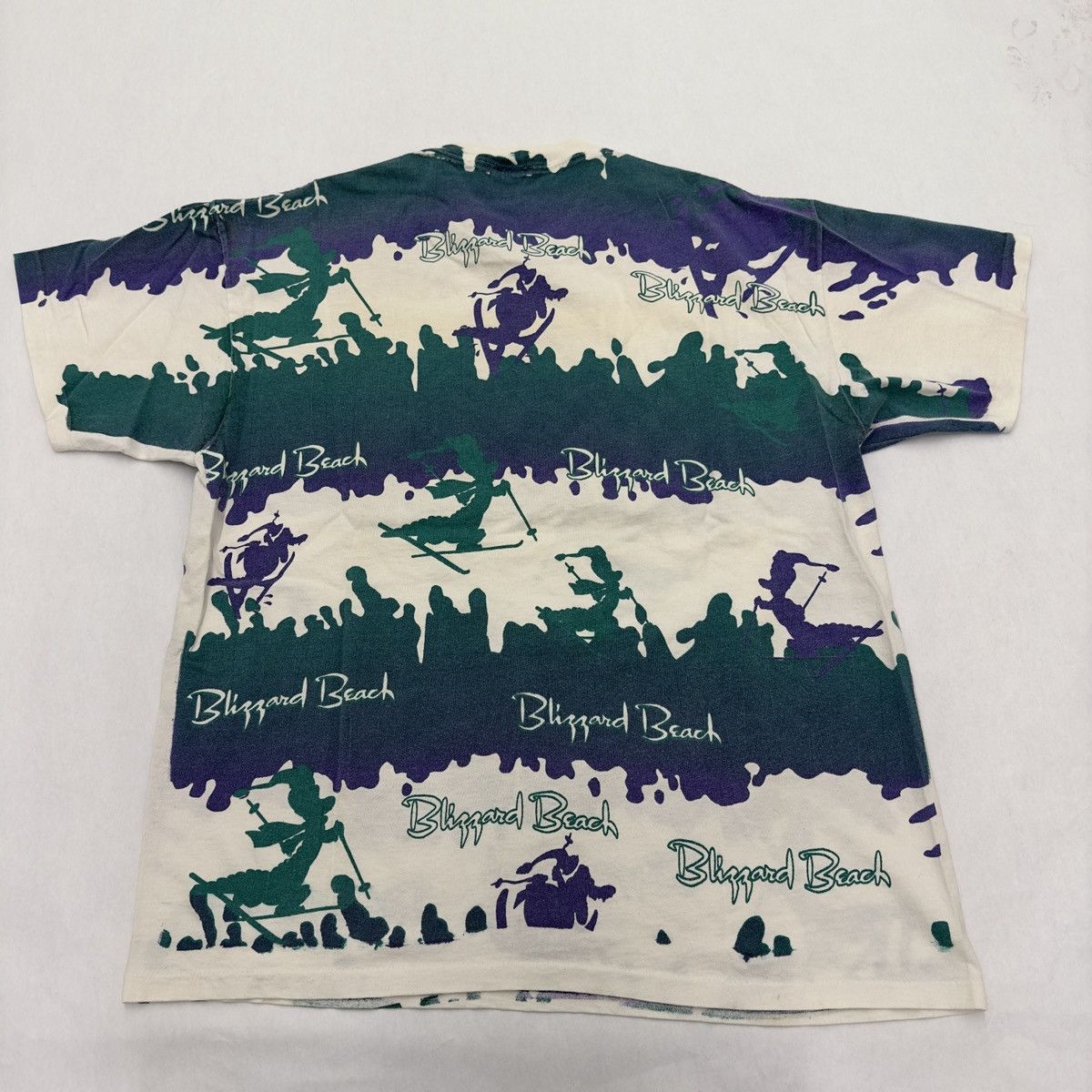 Disney × Vintage Vintage Blizzard Beach tee Size US XL / EU 56 / 4 - 2 Thumbnail