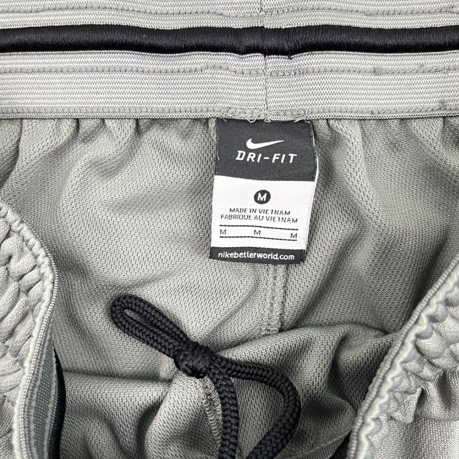 Nike Nike Kobe Pants Mens Medium x 28" Gray Basketball Training Dri-Fit Mamba Jogger Pants Mens Gray Nike Dri-FIT Basketball Shoes? Size US 31 - 4 Thumbnail