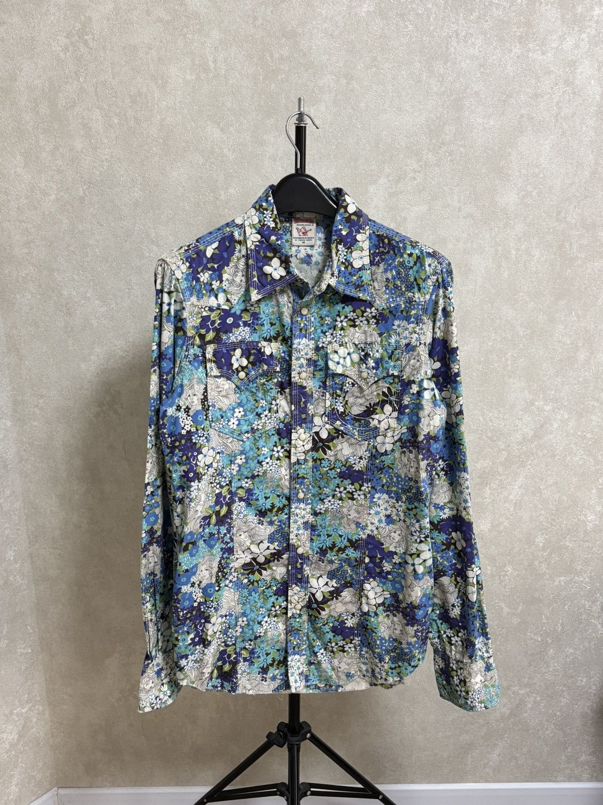 True Religion Vintage True Religion Floral Print Shirt Jacket Men’s Size M Size US M / EU 48-50 / 2 - 1 Thumbnail