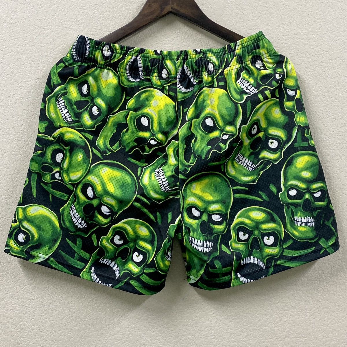 Bravest Studios *RARE* SKULL SHORTS SHORTS *LIQUID BLUE INSPO* (M) Size US 32 / EU 48 - 4 Thumbnail