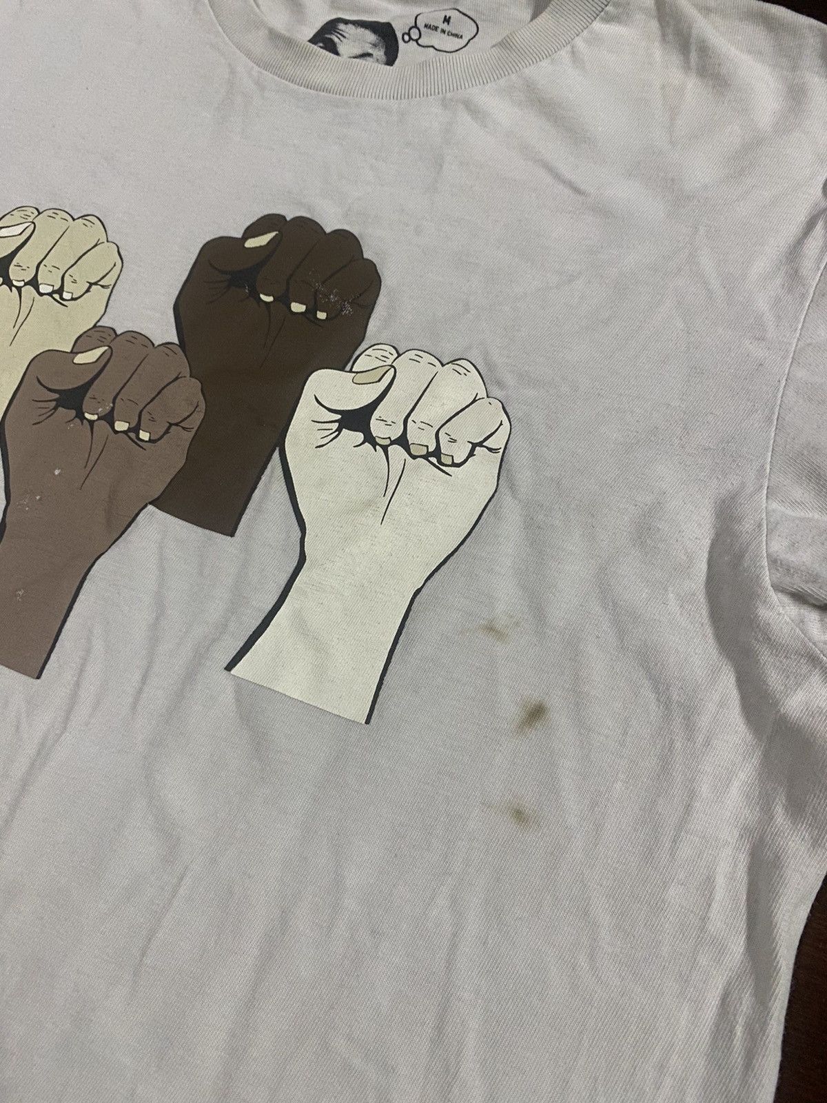 Pharrell Rare UNIQLO X Pharrell Williams other hand tee Size US M / EU 48-50 / 2 - 6 Thumbnail