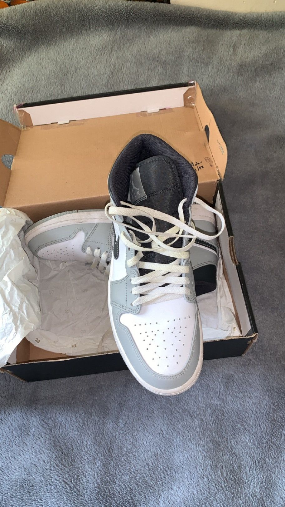 Jordan Brand Jordan 1 smoke grey Size US 9 / EU 42 - 3 Thumbnail