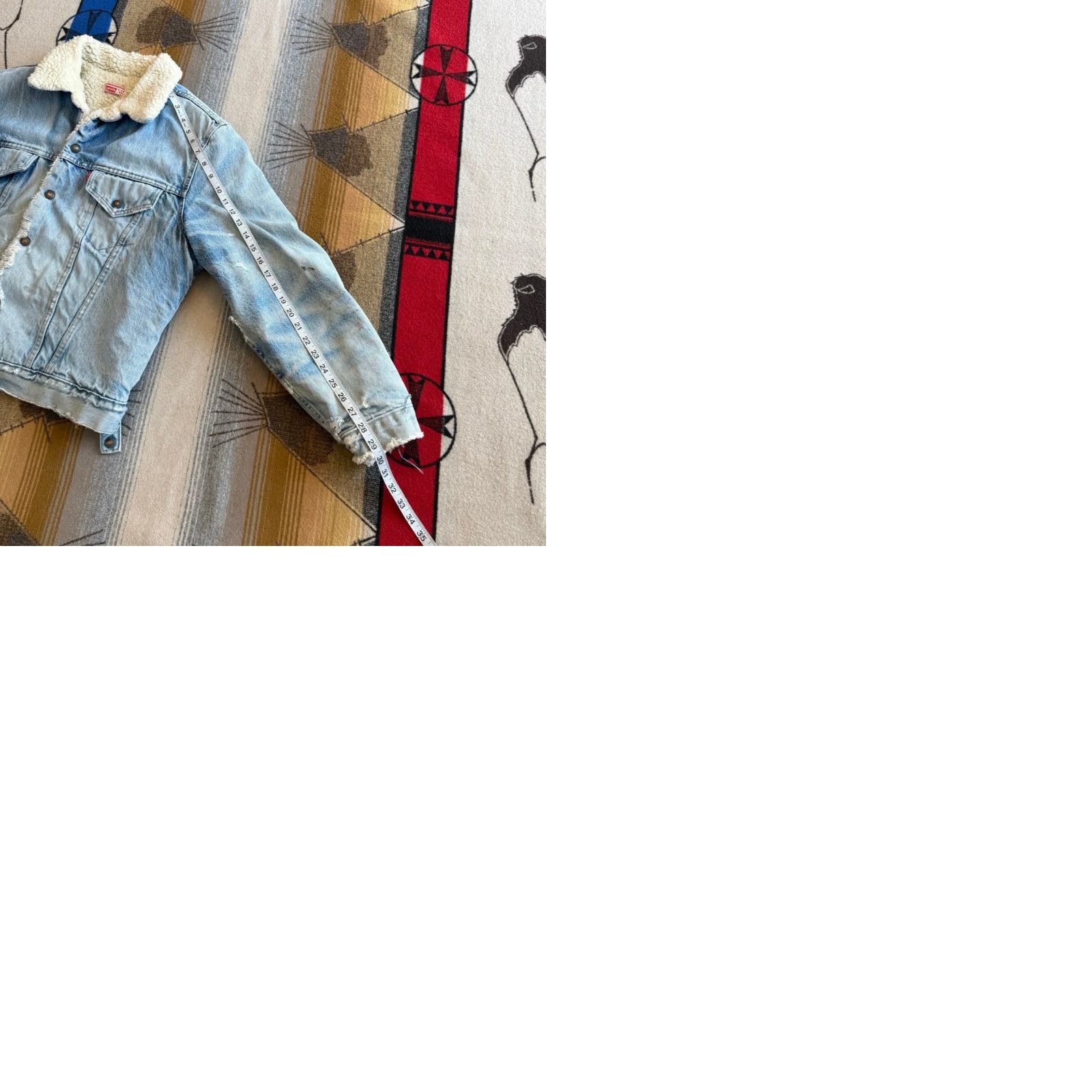 Levi's VINTAGE Levi's Denim Jacket 80s Sherpa Lined Size 46 Blue Distressed Rips Bomber Men Jacket Size US 30 / EU 46 - 9 Thumbnail