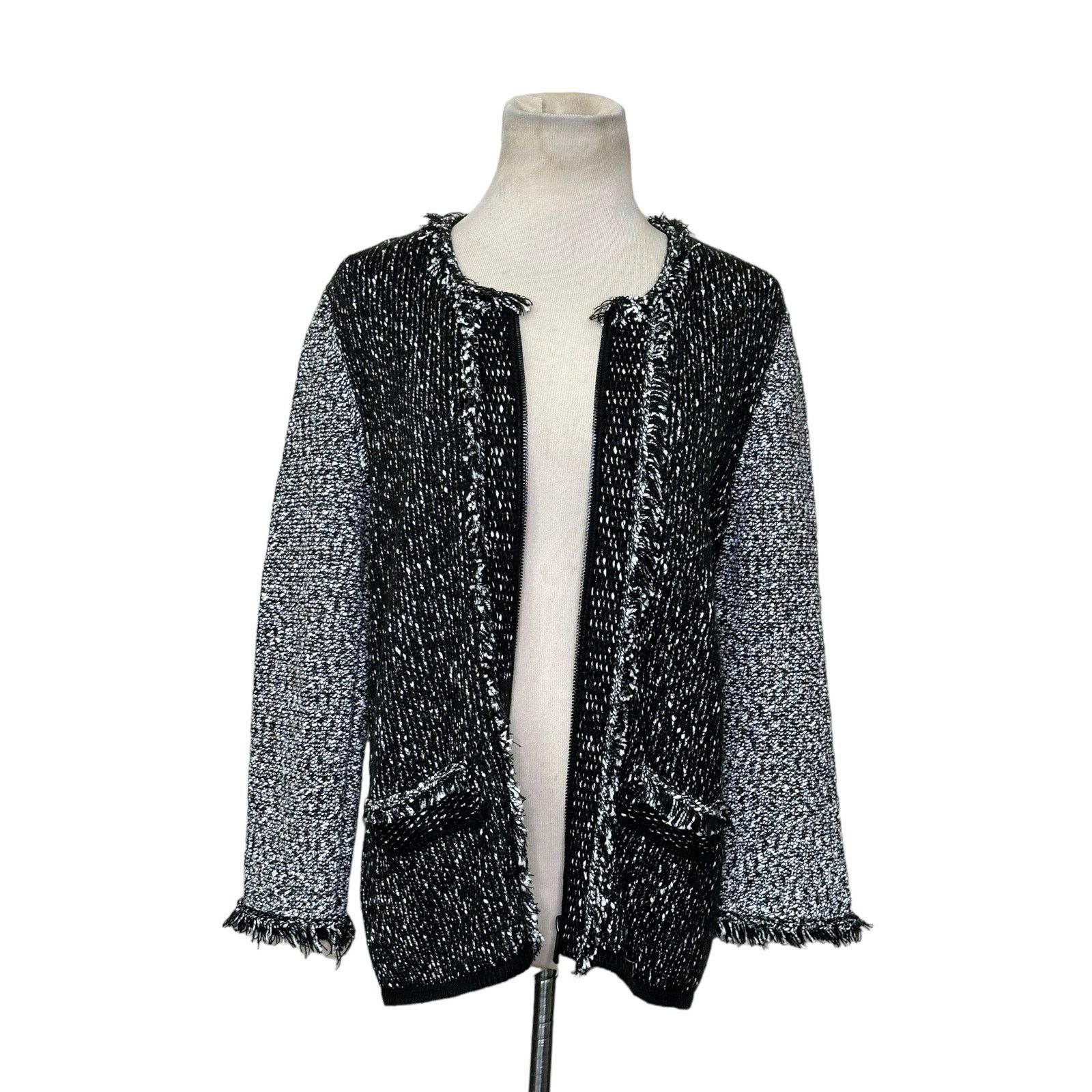 Karl Lagerfeld Karl Lagerfeld Two Tone Full Zip Knit Jacket size Small Size S / US 4 / IT 40 - 7 Thumbnail